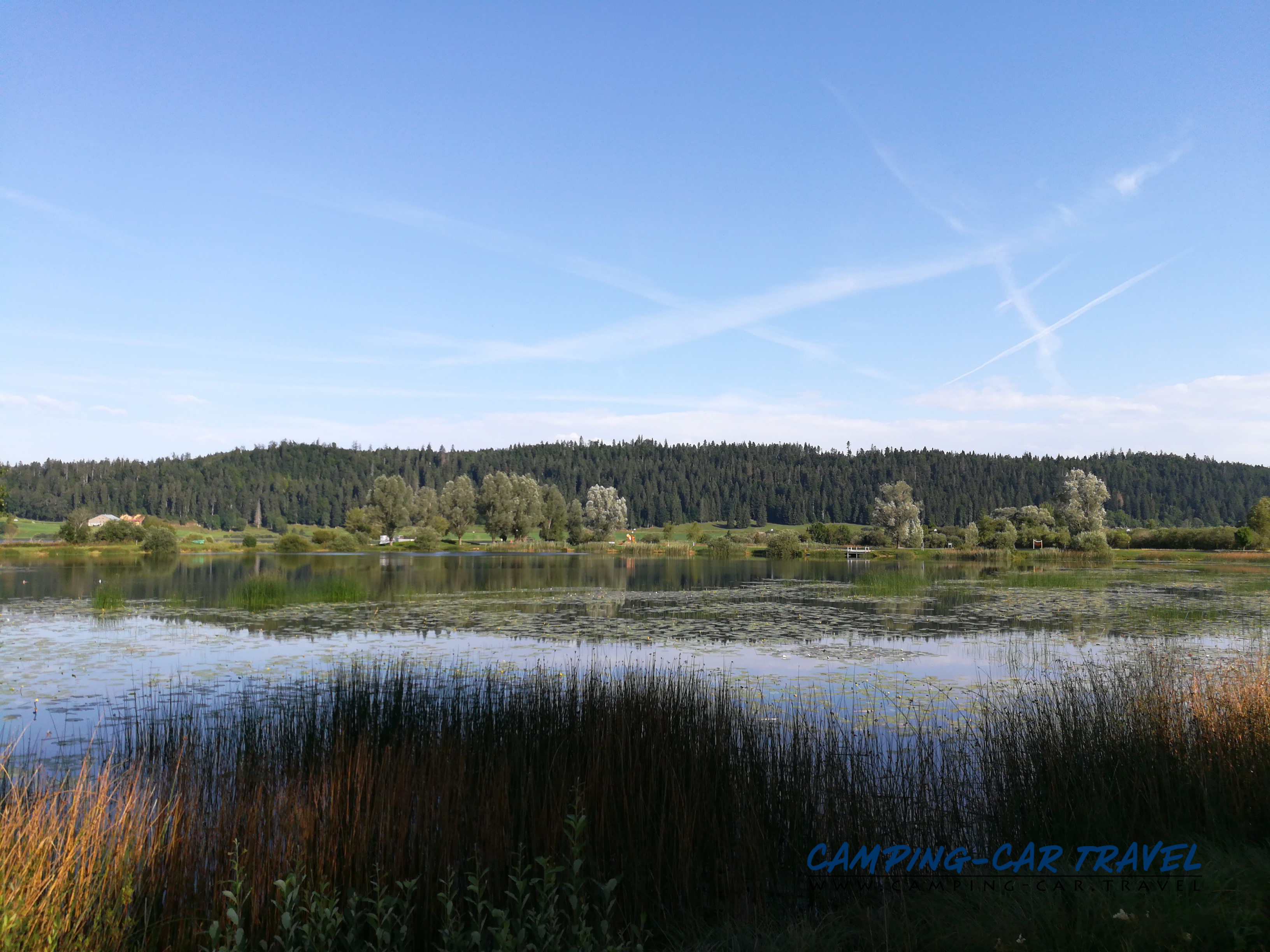 aire services camping car Labergement-Sainte-Marie Lac de Remoray Doubs