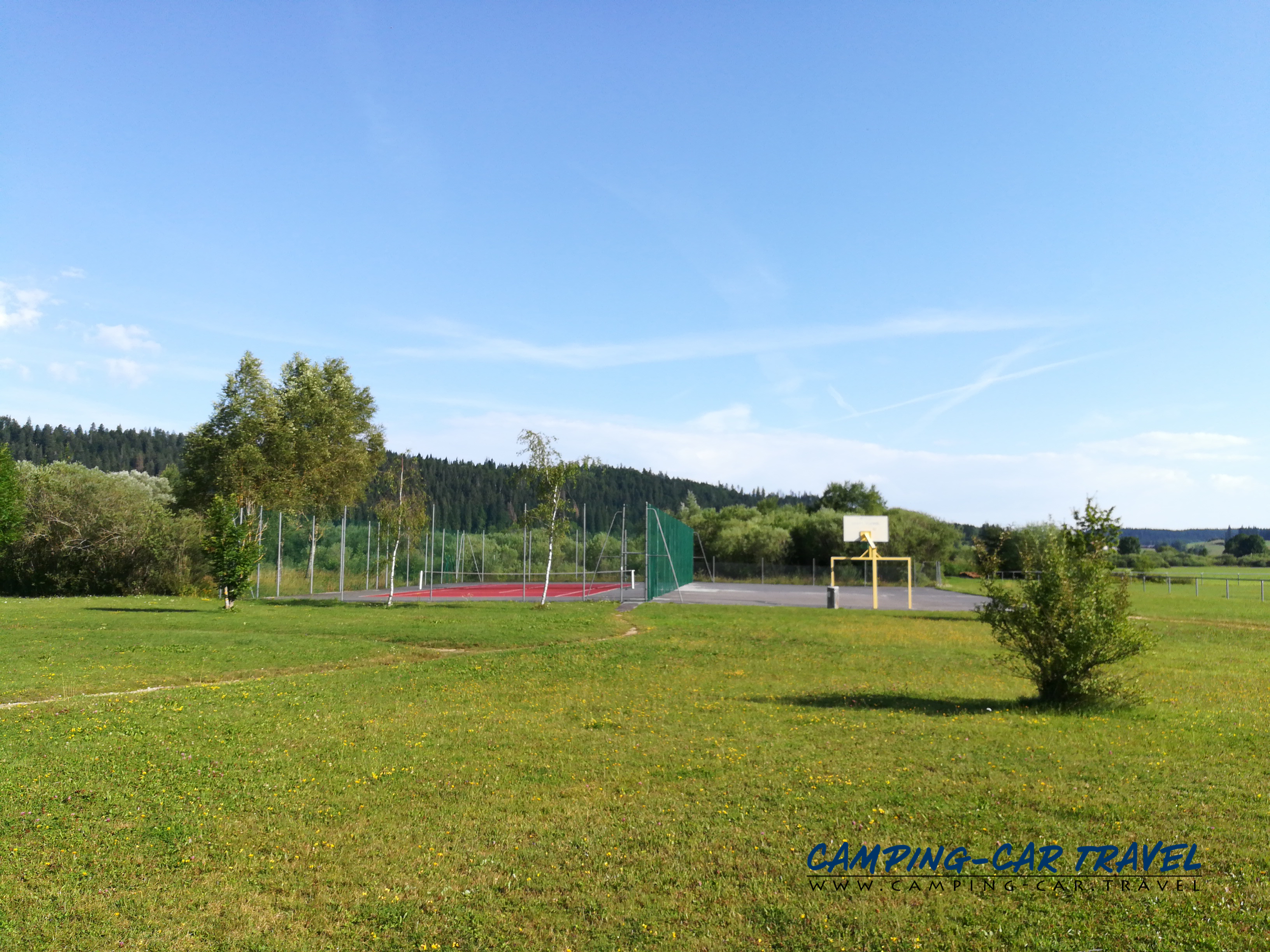 aire services camping car Labergement-Sainte-Marie Lac de Remoray Doubs