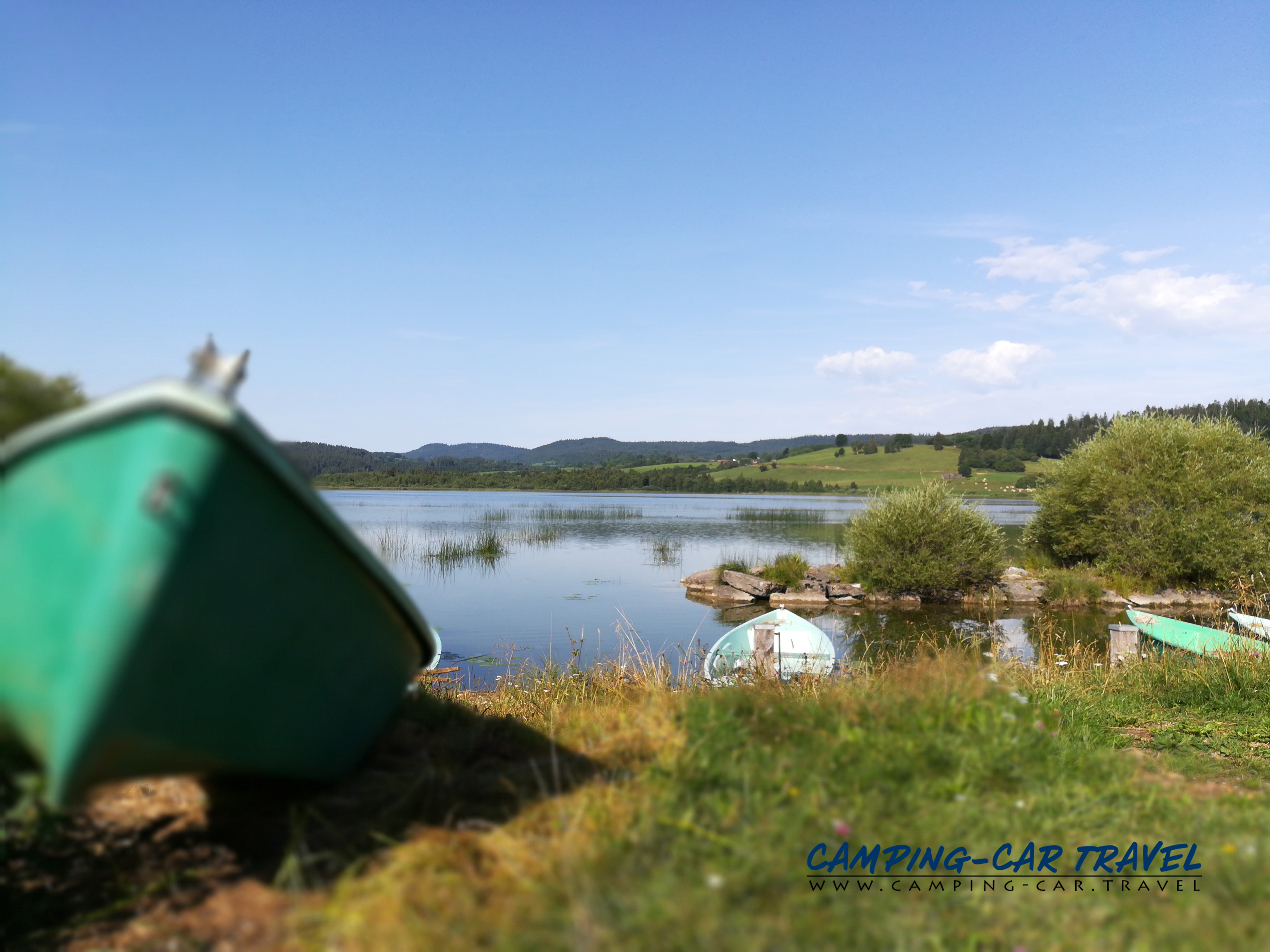 aire services camping car Labergement-Sainte-Marie Lac de Remoray Doubs