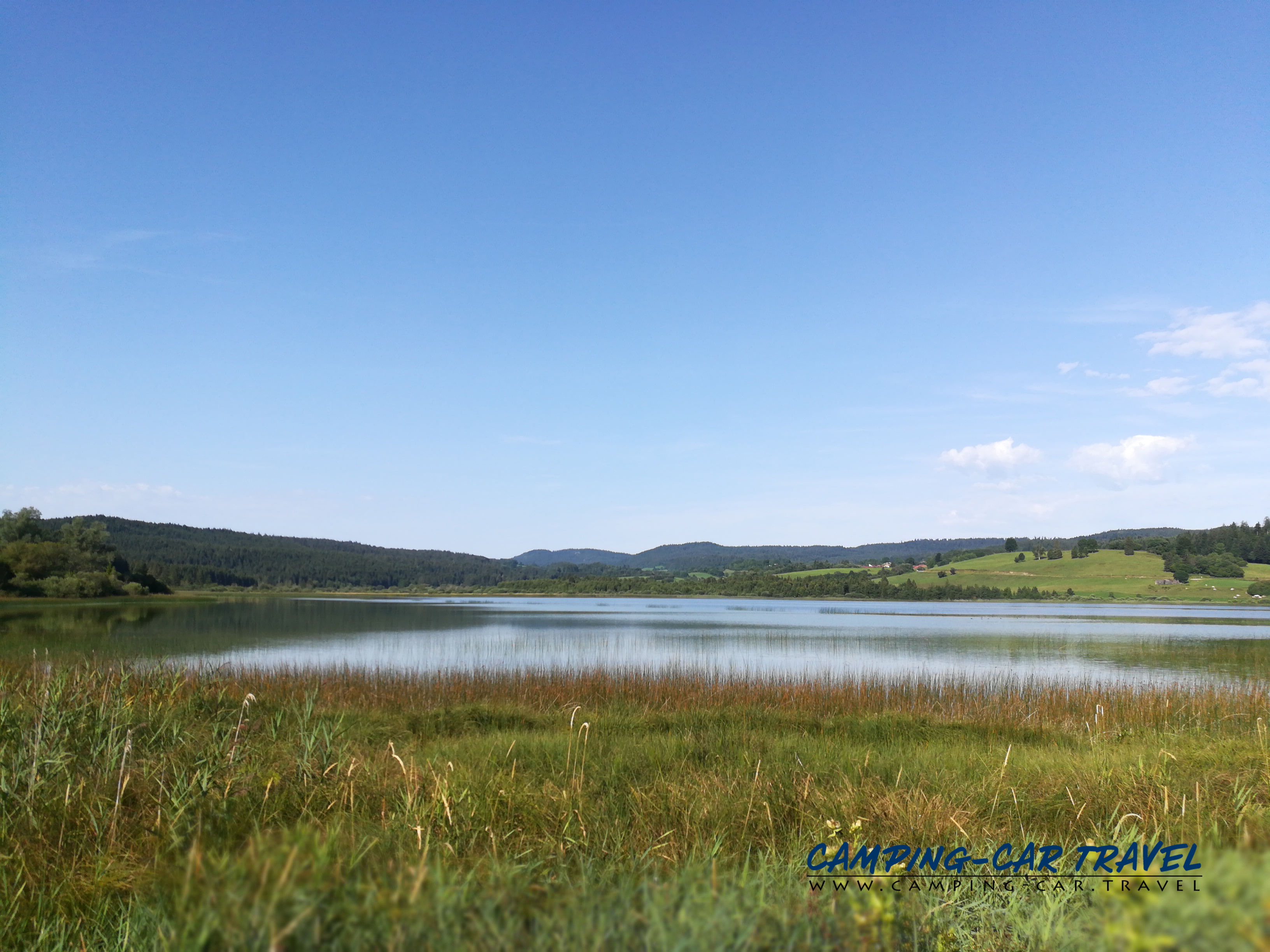 aire services camping car Labergement-Sainte-Marie Lac de Remoray Doubs