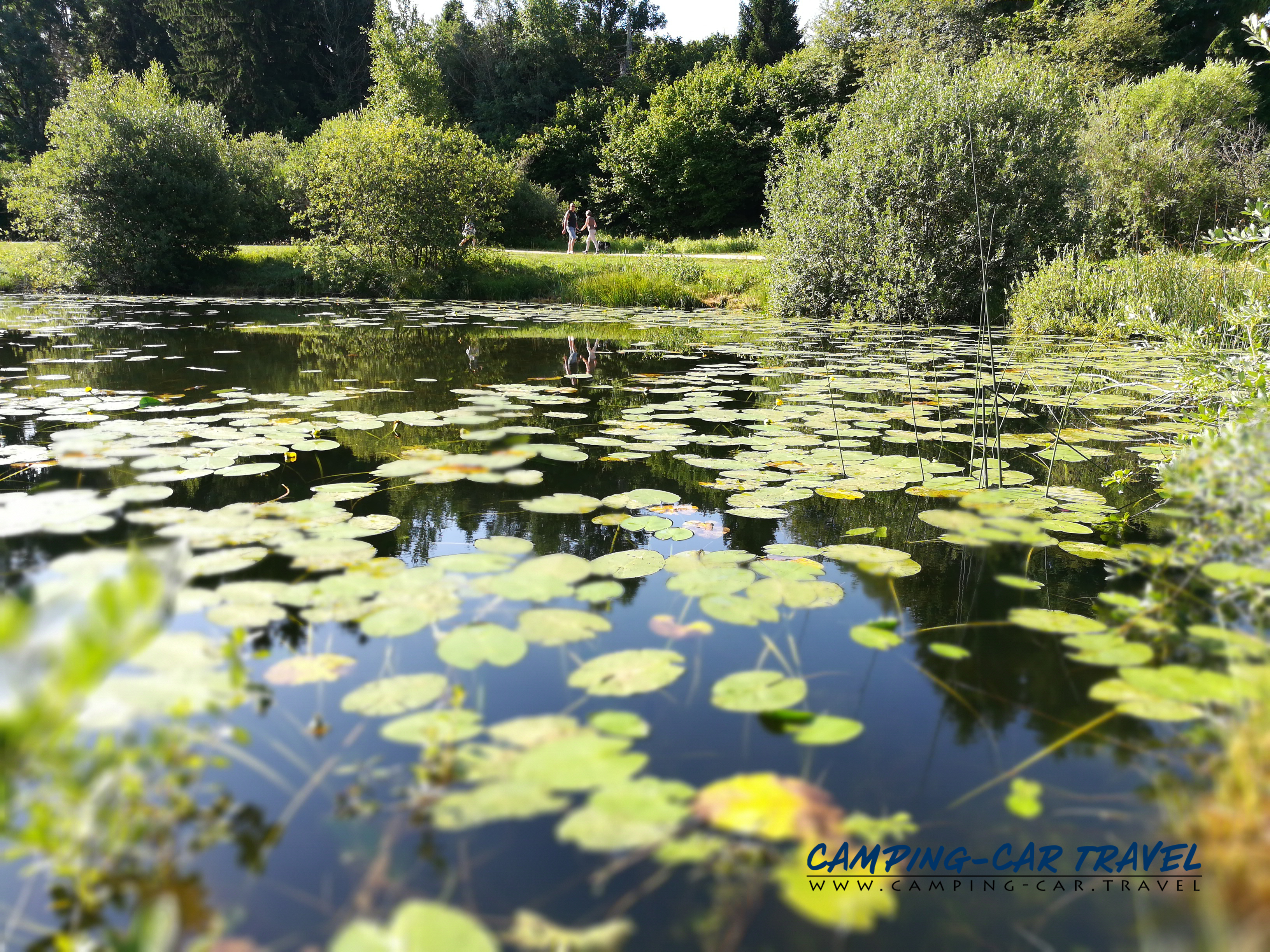 aire services camping car Labergement-Sainte-Marie Lac de Remoray Doubs