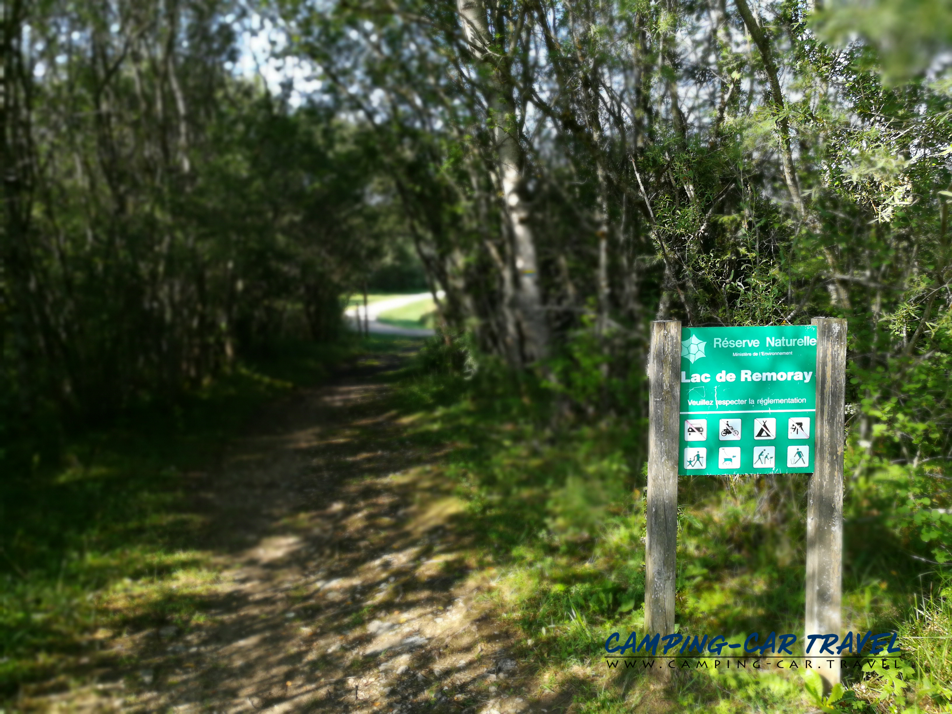 aire services camping car Labergement-Sainte-Marie Lac de Remoray Doubs