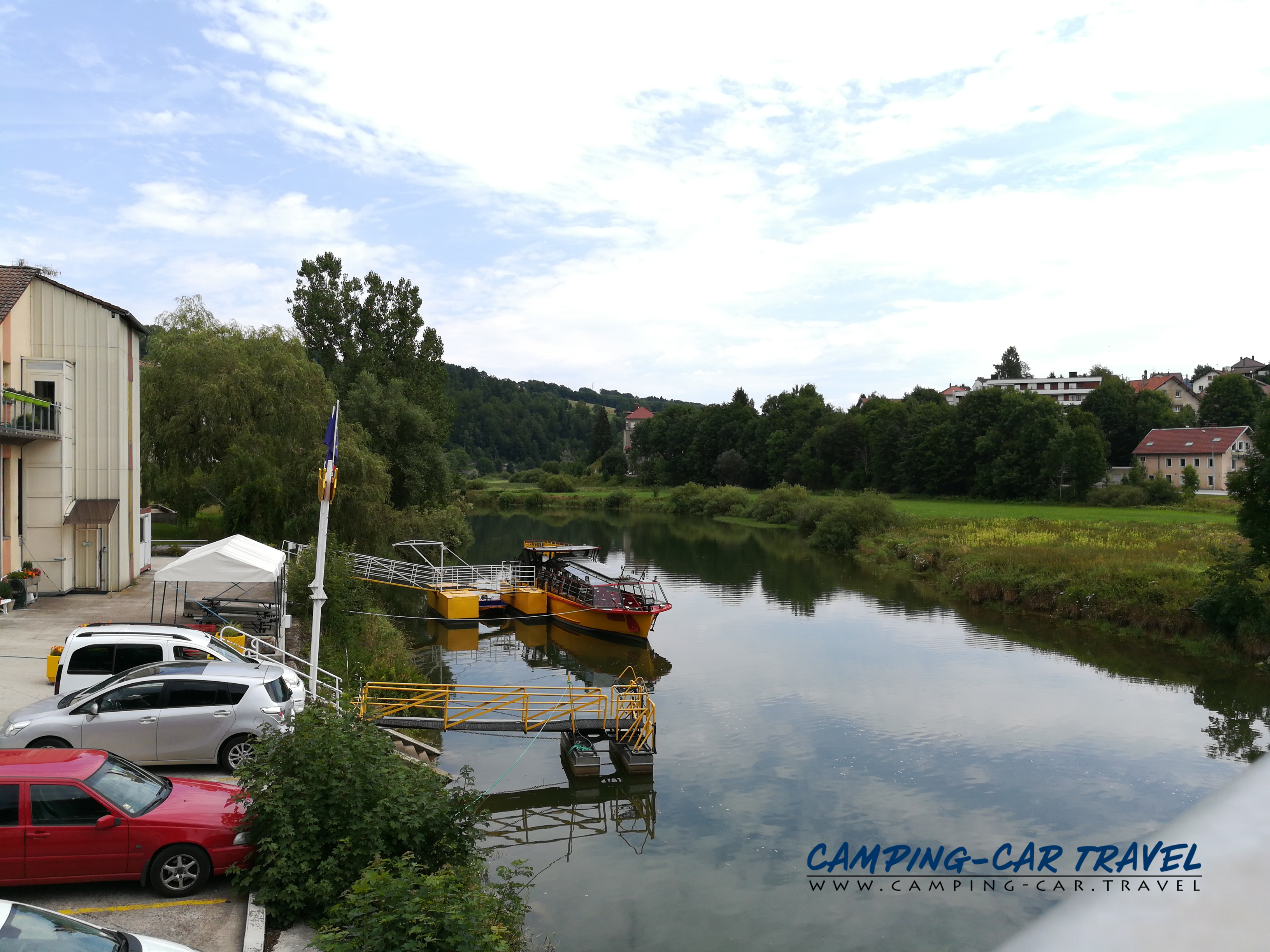 aire services camping car Villers-le-Lac Doubs