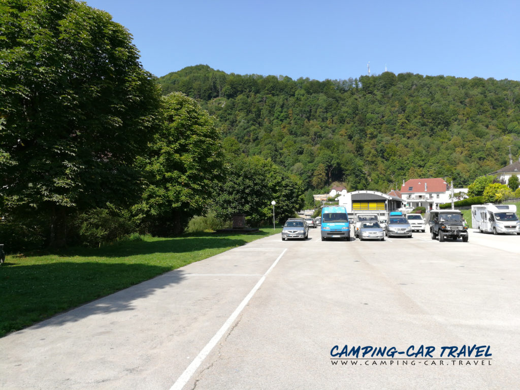 SaintHippolyte aire de services dans le Doubs Campingcar Travel