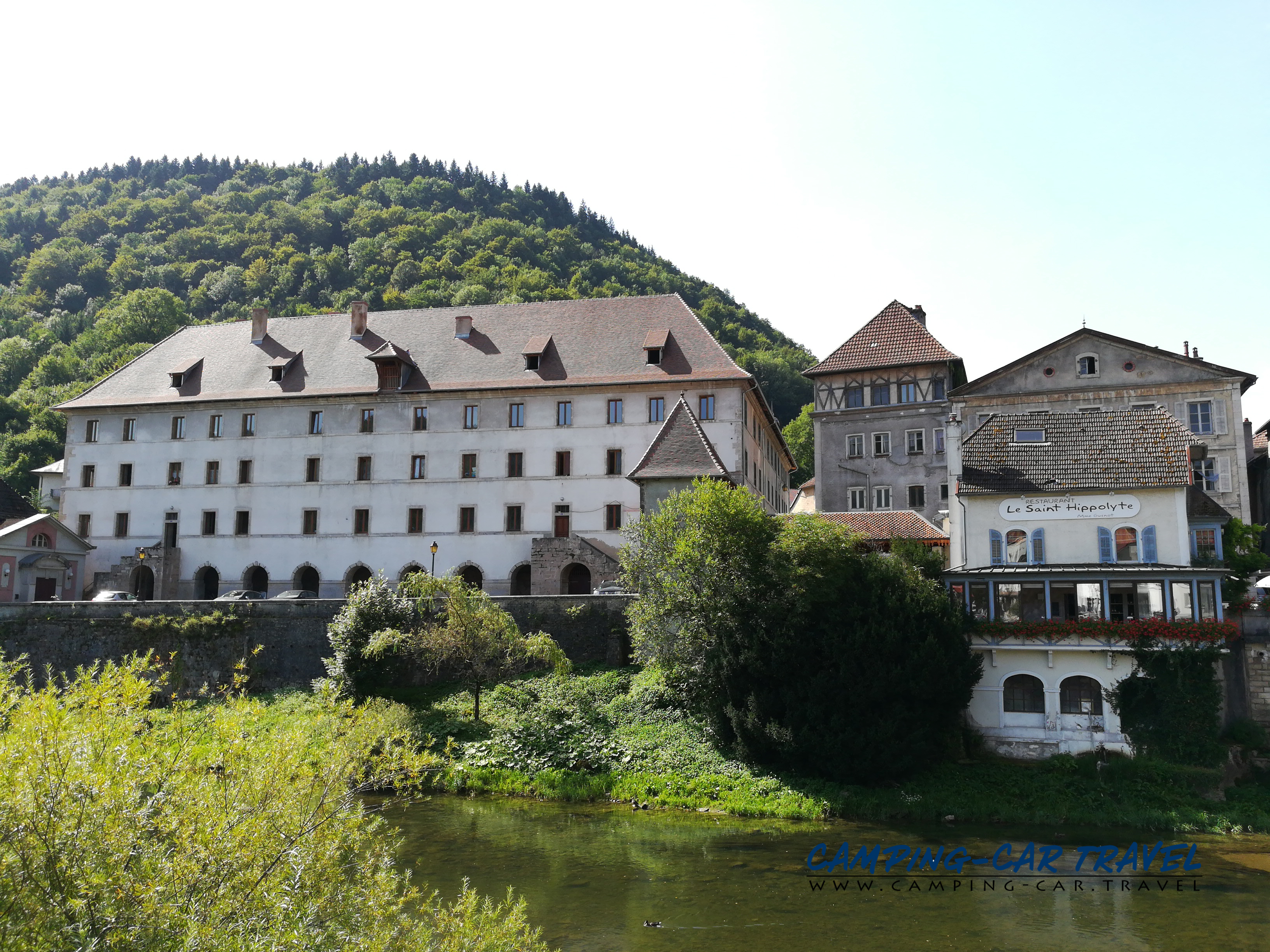 aire services camping car Saint-Hippolyte Doubs