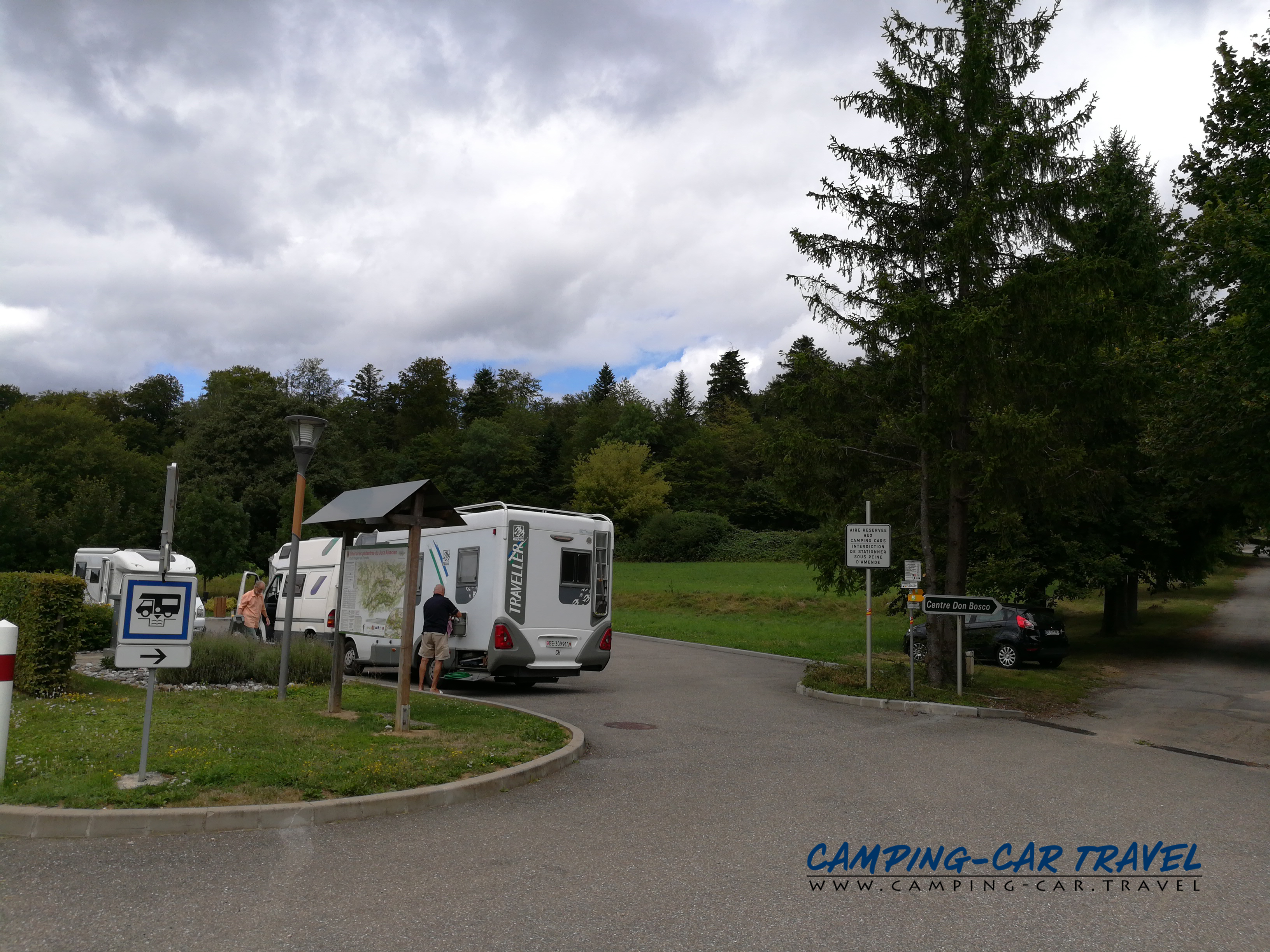 aire services camping car Ferrette Haut-Rhin