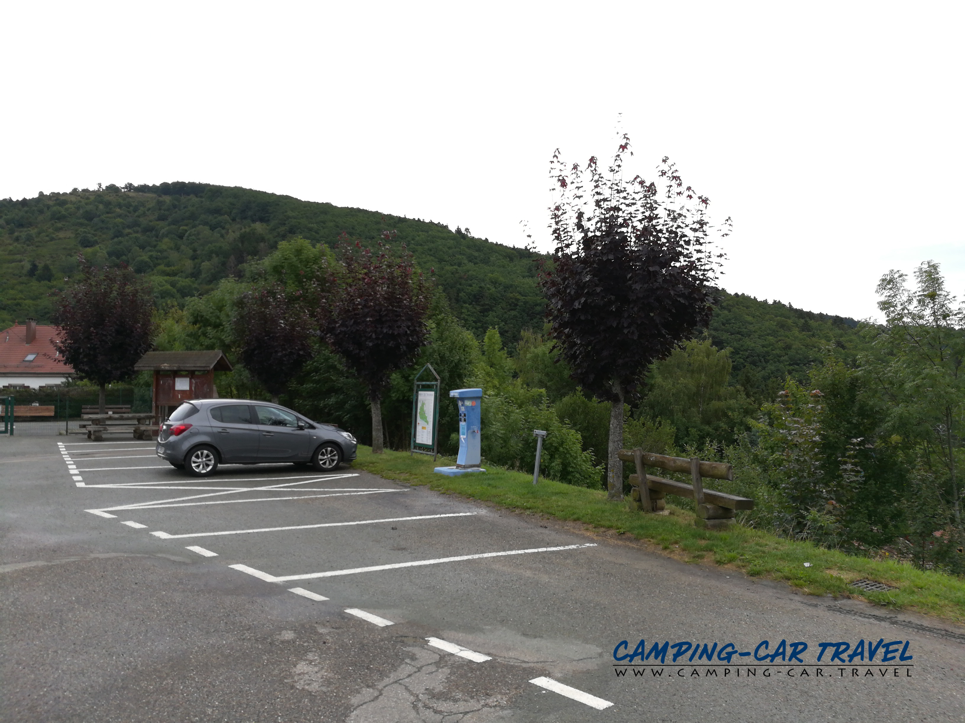 aire services camping car Bourbach-Le-Haut Haut-Rhin