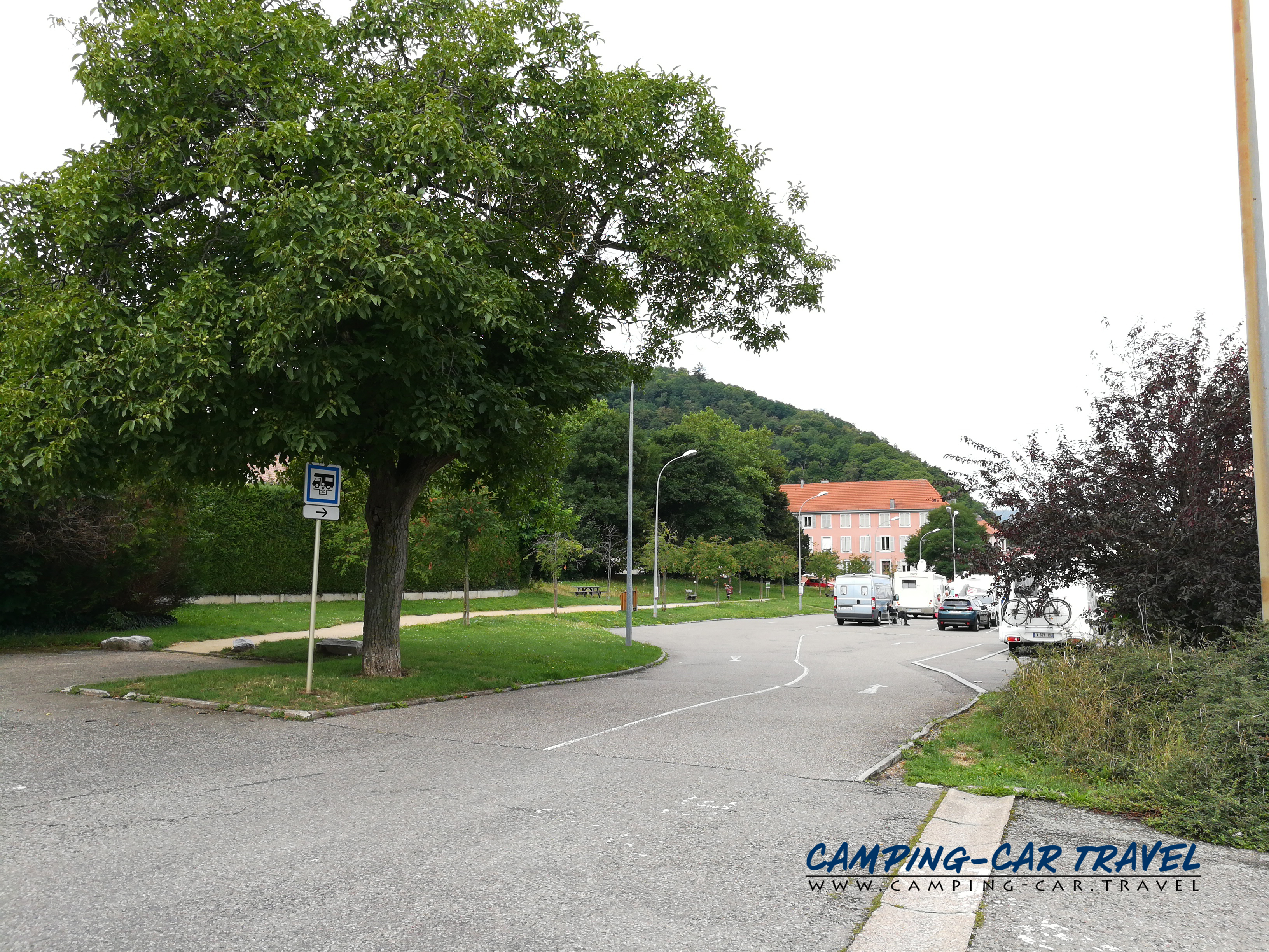 aire services camping car Thann Haut-Rhin