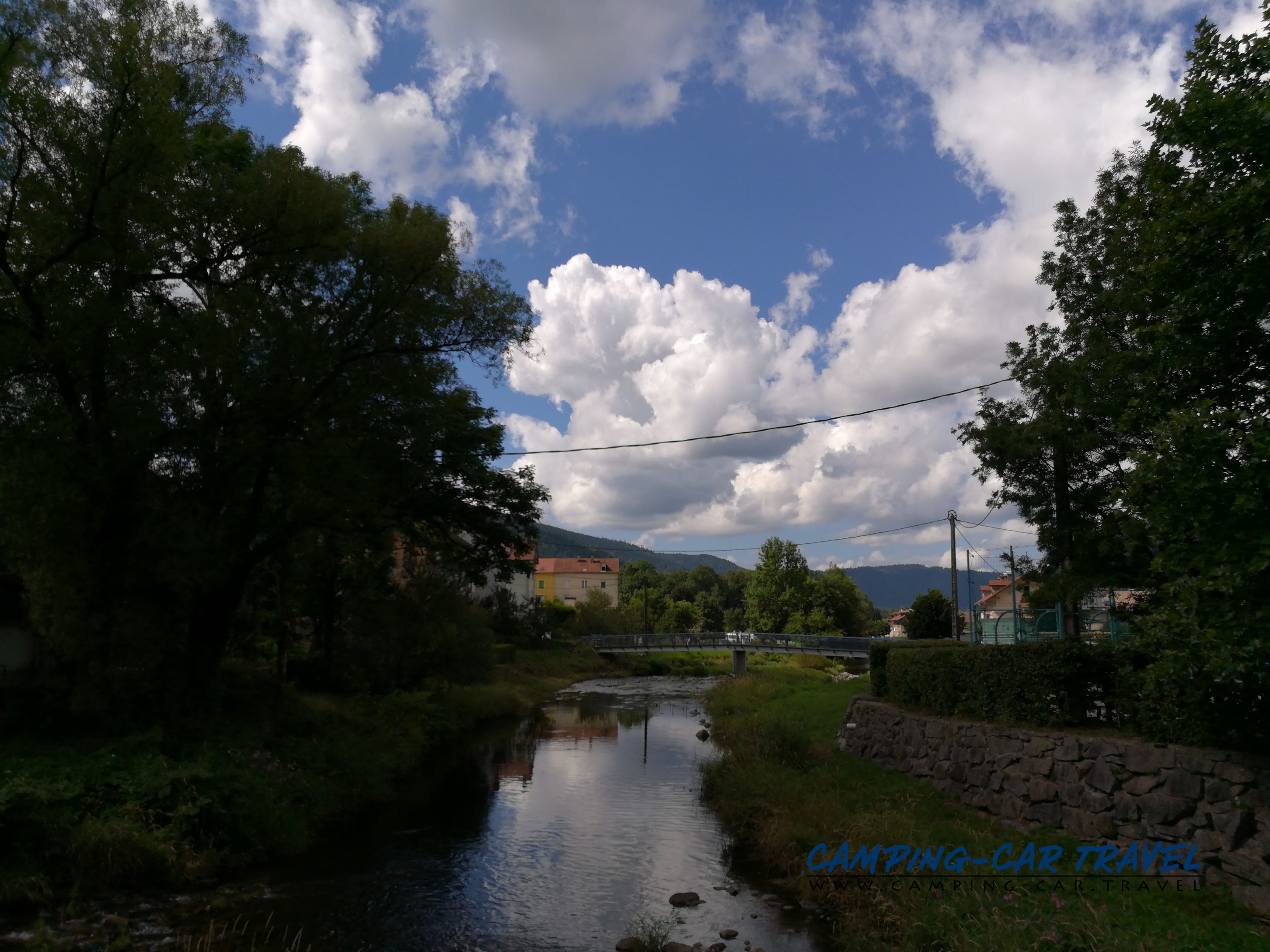 aire services camping car Cornimont Vosges