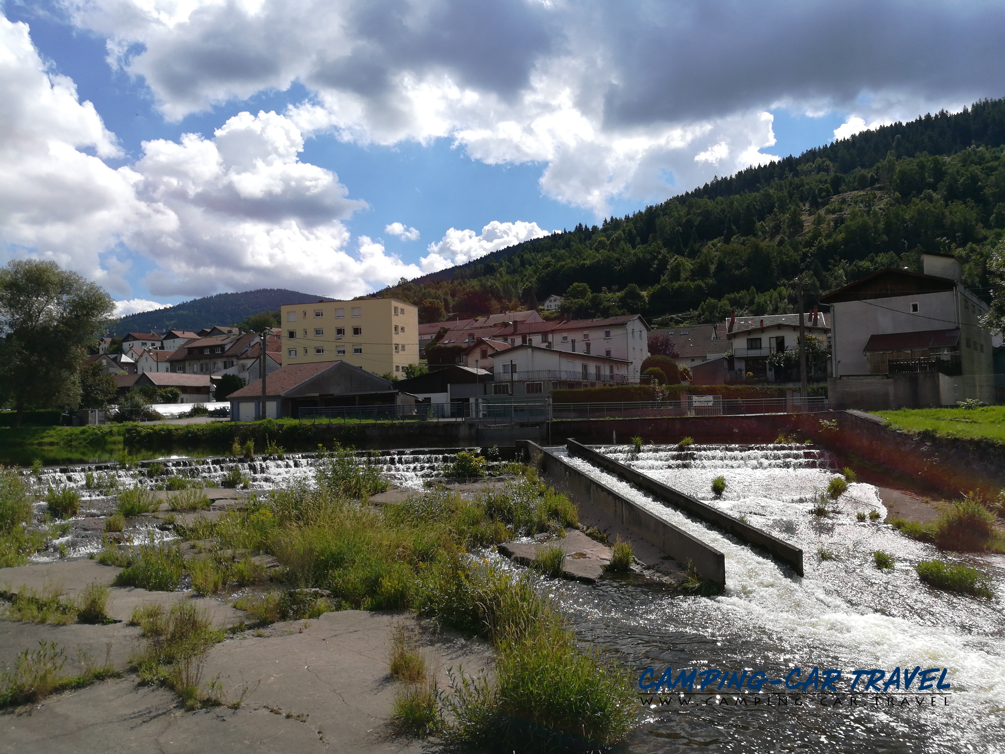 aire services camping car Cornimont Vosges