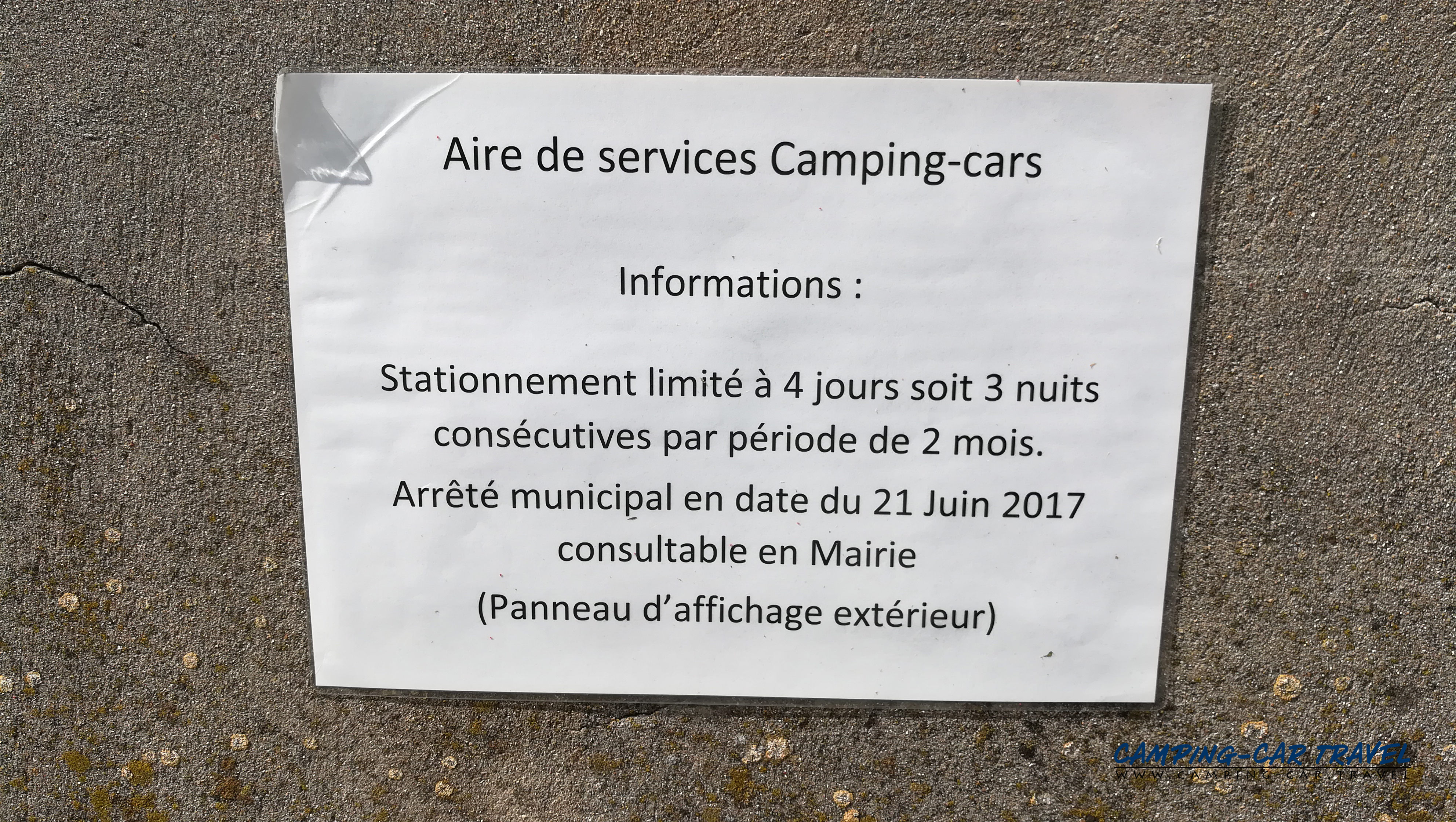 aire services camping car Pierre-de-Bresse Saône-et-Loire