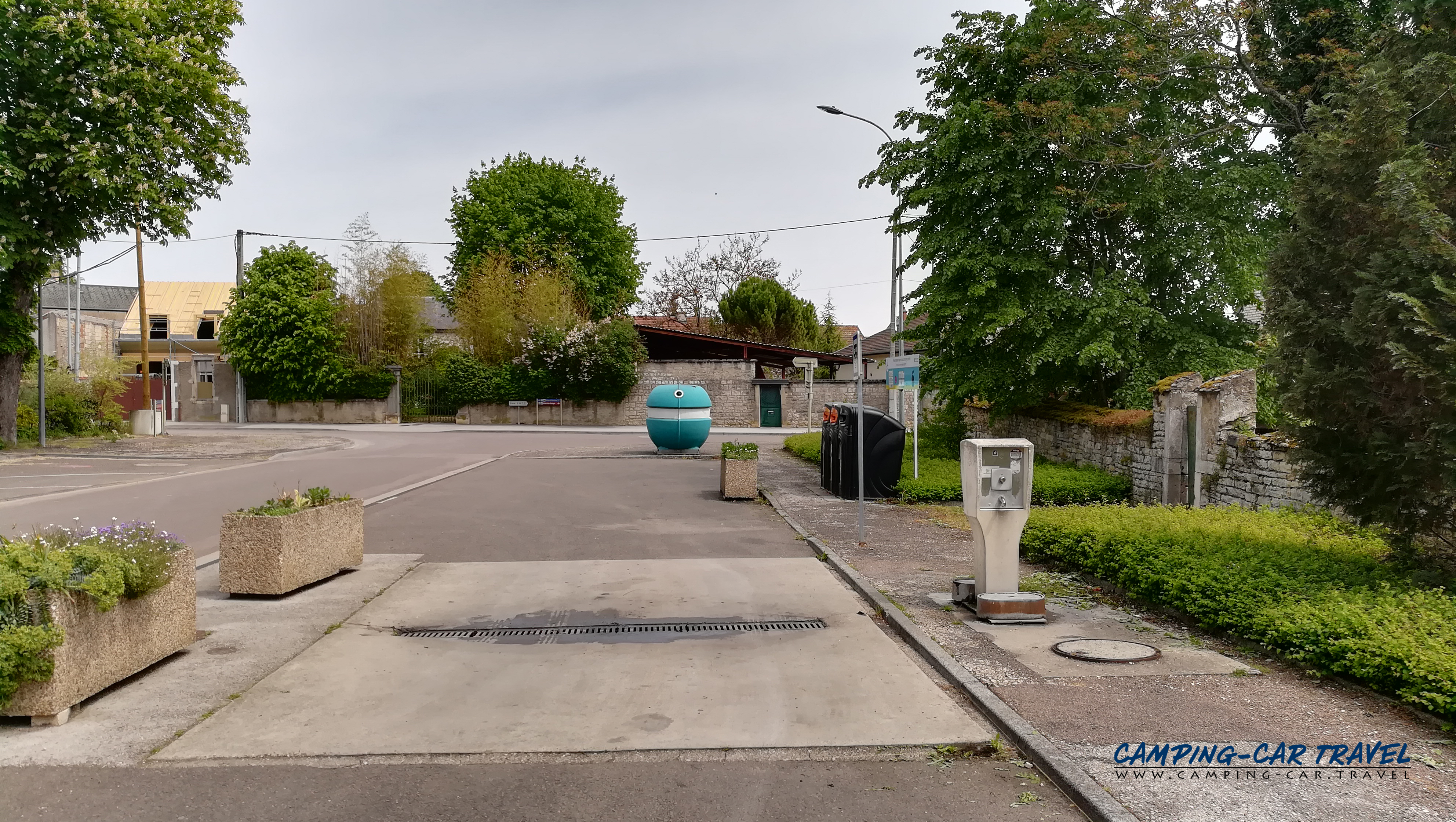 aire services camping car Nuits-Saint-Georges Côte-d'Or