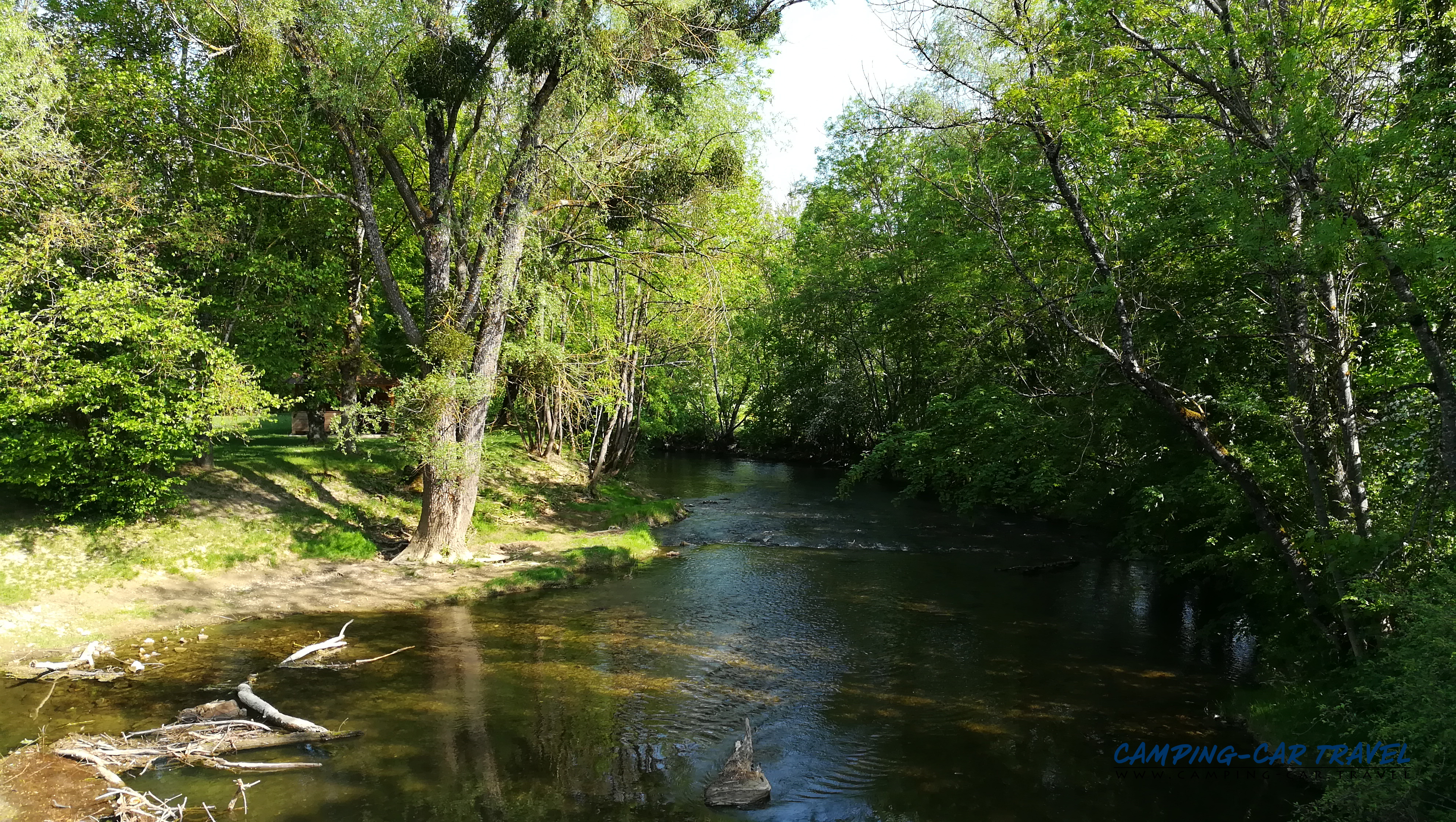 aire services camping car Velars-sur-Ouche Côte-d'Or