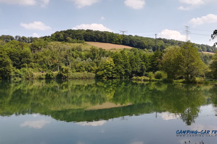 stationnement gratuit pour camping car à Arques-la-Bataille