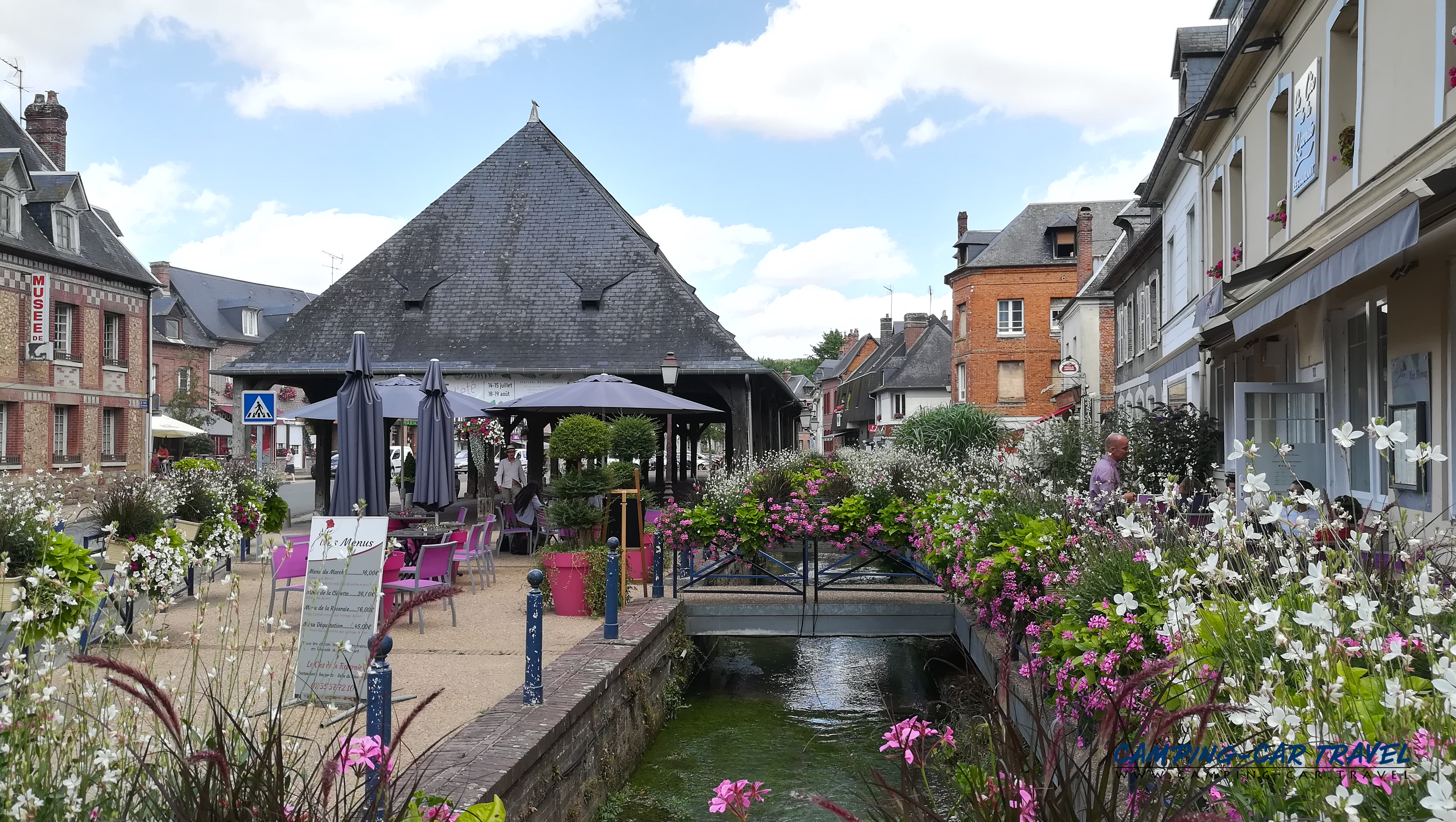 aire services camping car Clères Seine-Maritime