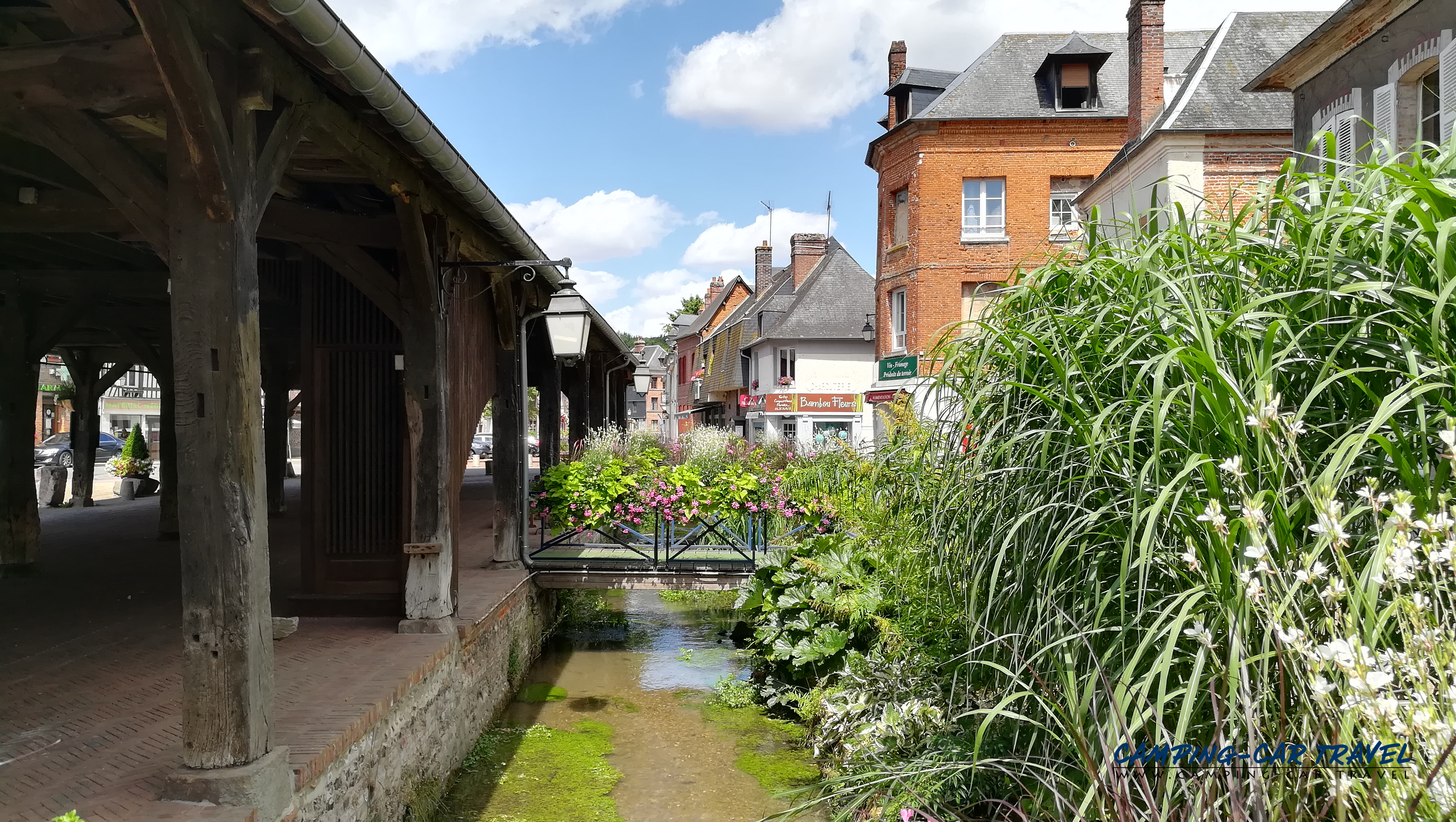 aire services camping car Clères Seine-Maritime