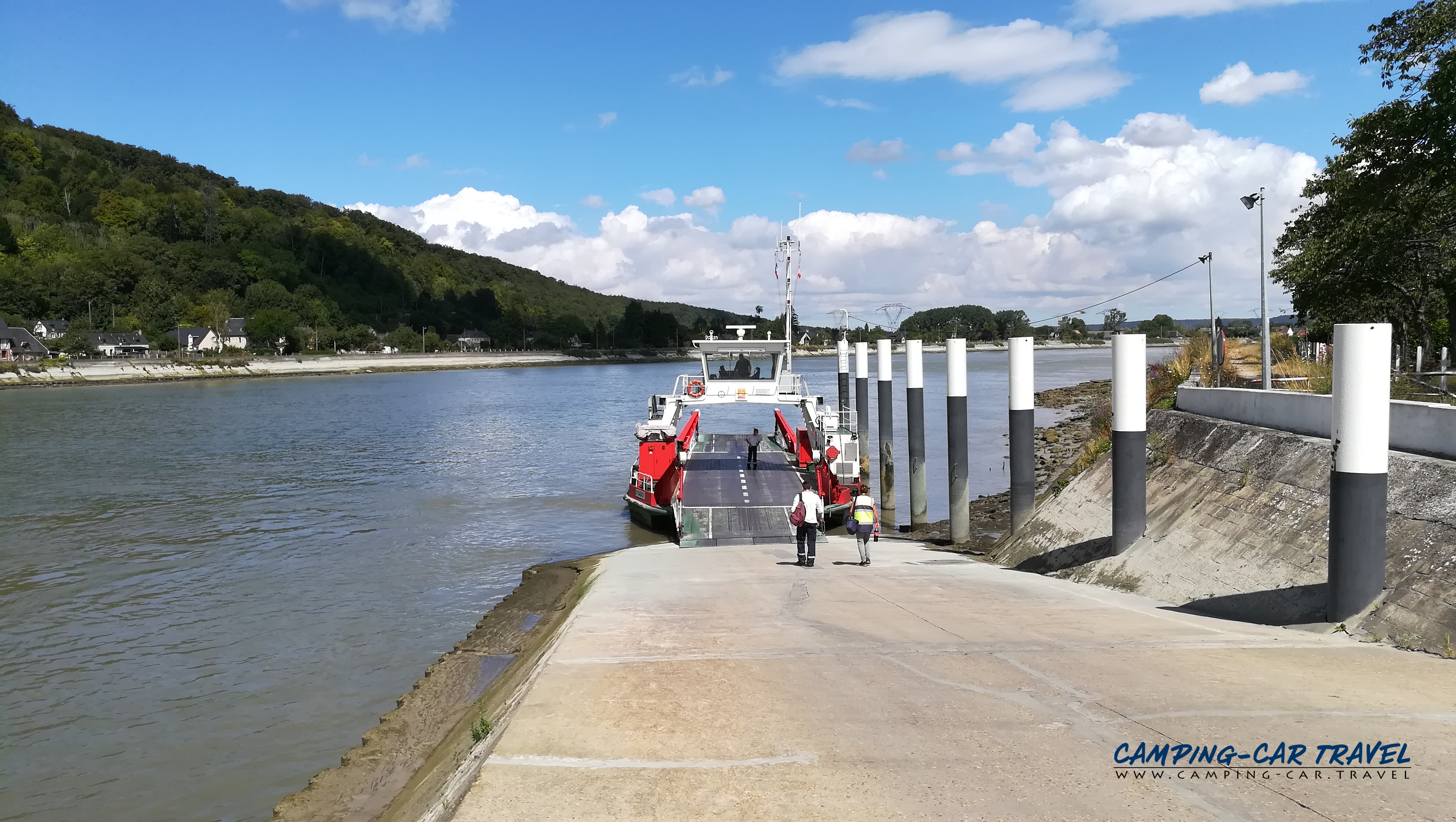 aire services camping car Jumièges Seine-Maritime Normandie