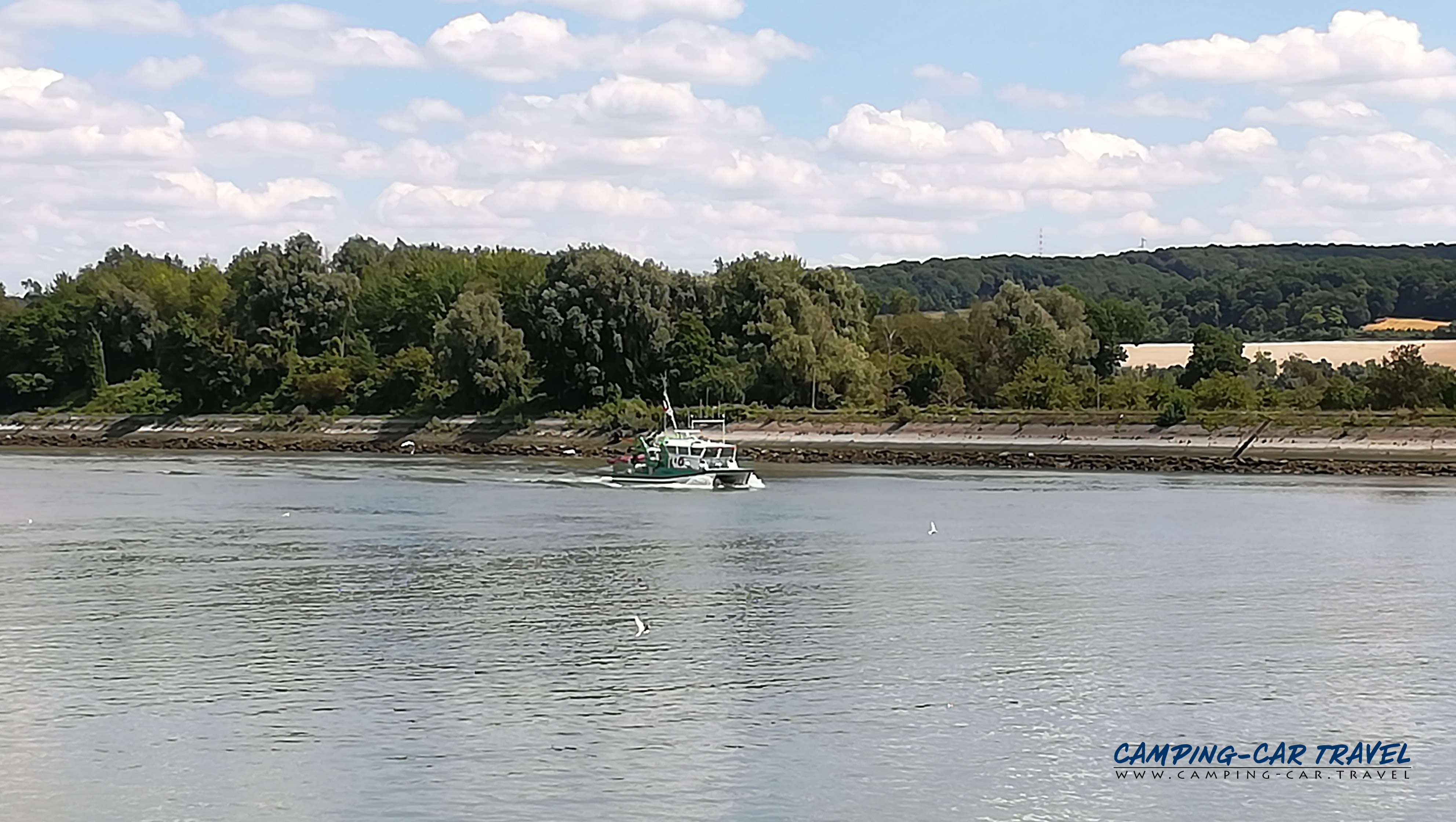 aire services camping car Bardouville Seine-Maritime Normandie