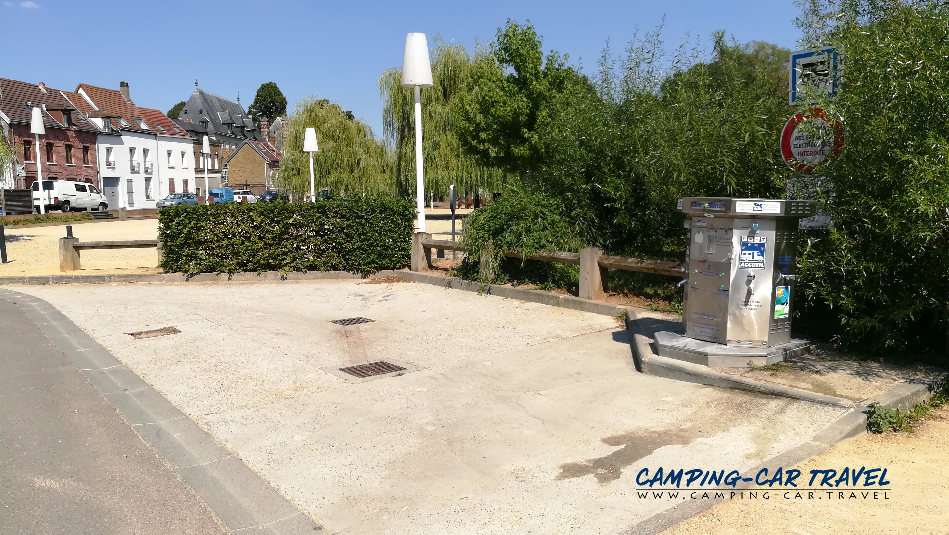 aire services camping car Oissel Seine-Maritime Normandie