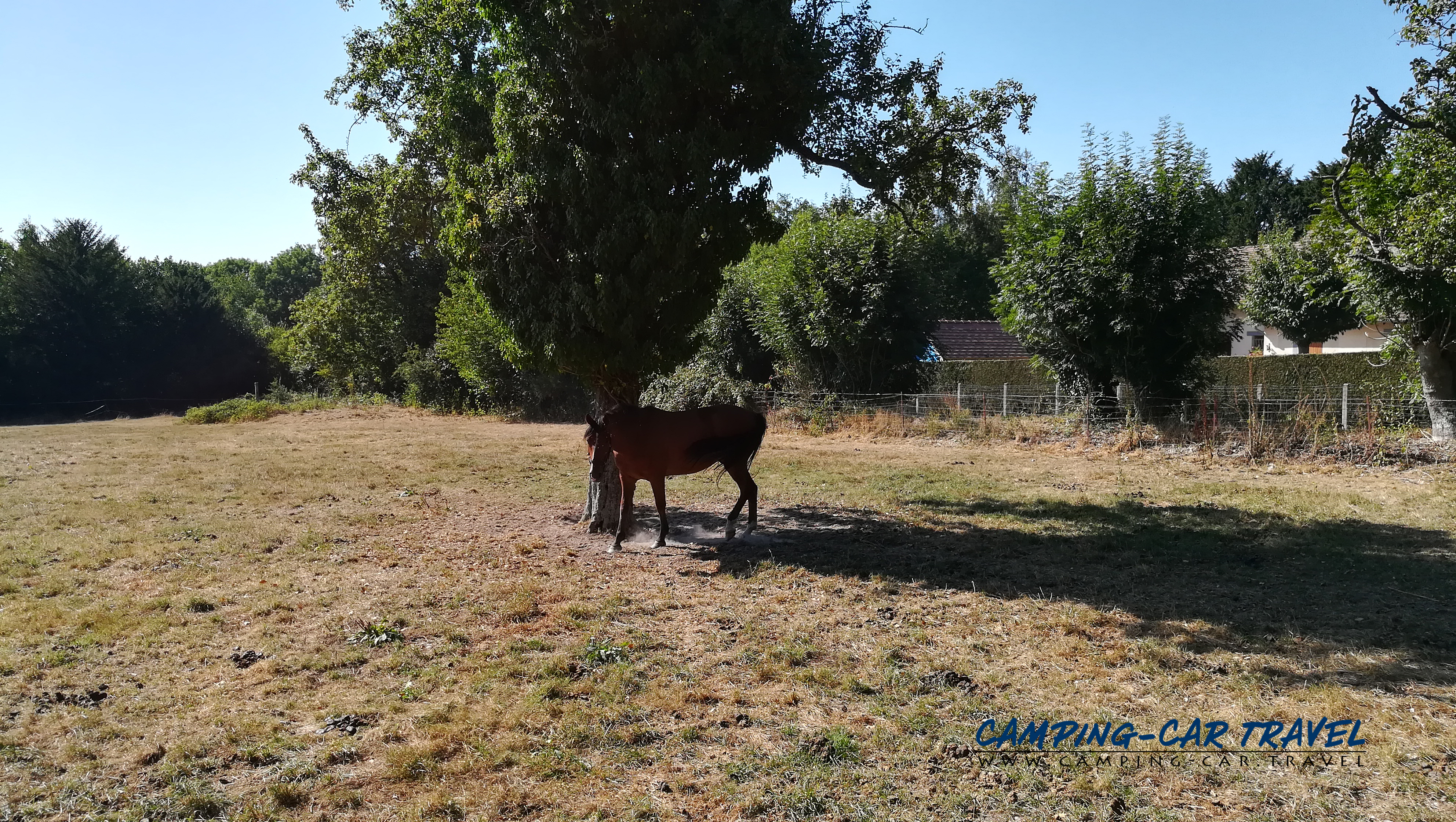 aire services camping car Campigny Eure Normandie