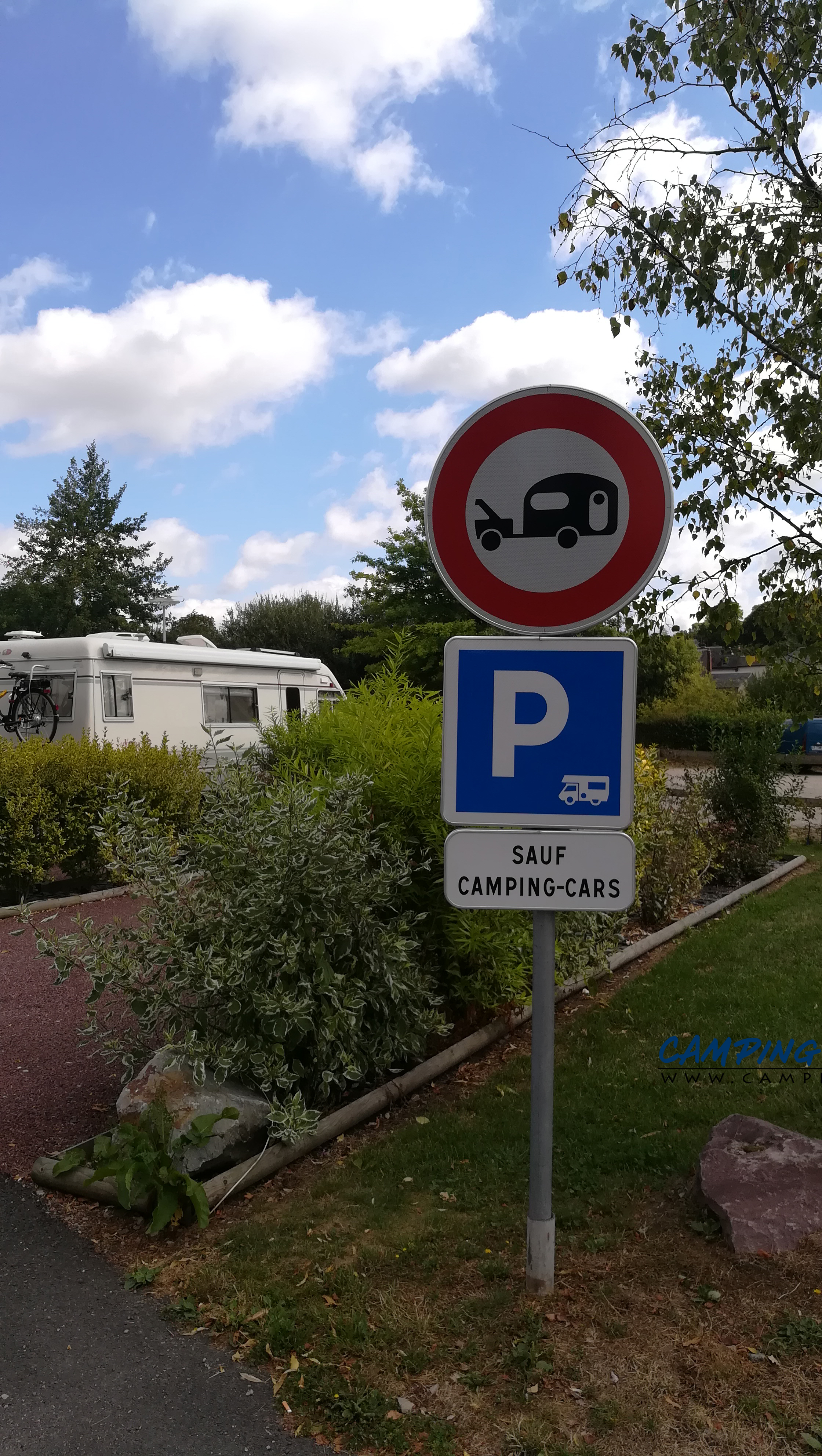 aire services camping car Cormeilles Eure Normandie