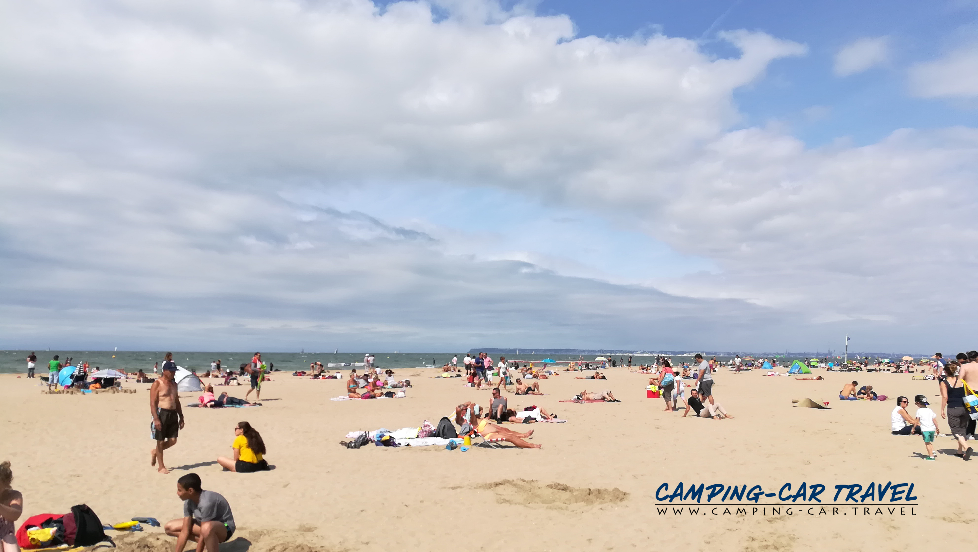 aire services camping car Deauville Trouville Calvados Normandie