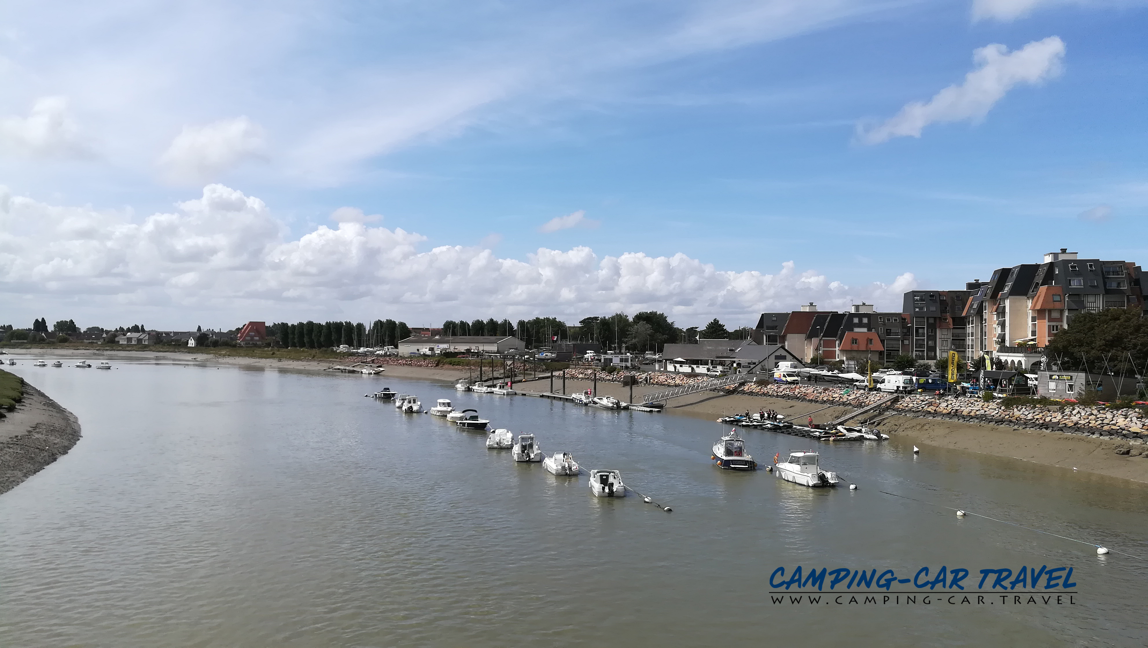 aire services camping car Dives-sur-Mer Calvados Normandie