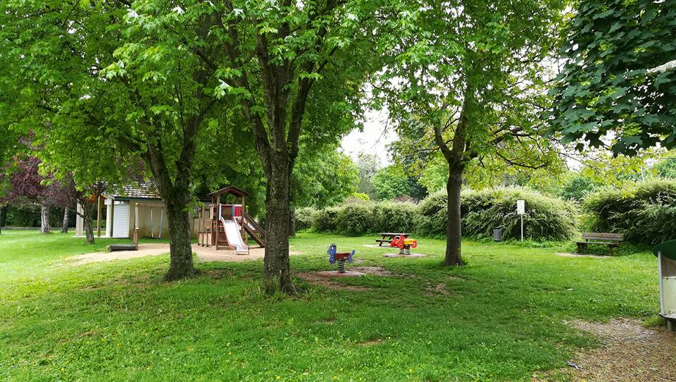 aire services camping car Venarey-les-Laumes Côte-d'Or