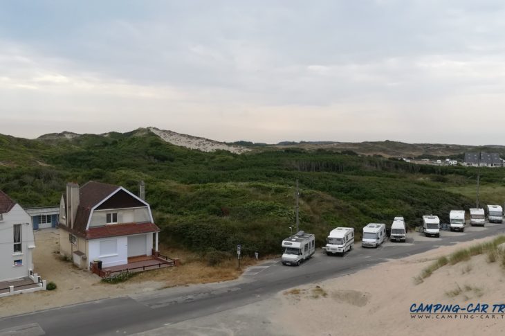 Stelle-Plage aire de services camping car de Stella Plage dans le Pas-de-Calais