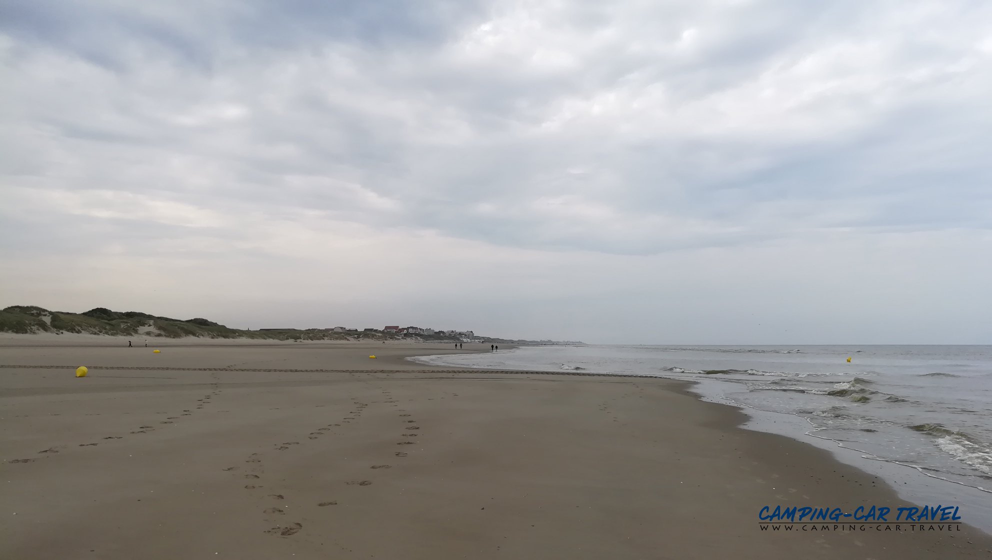 Stelle-Plage aire de services camping car de Stella Plage dans le Pas-de-Calais