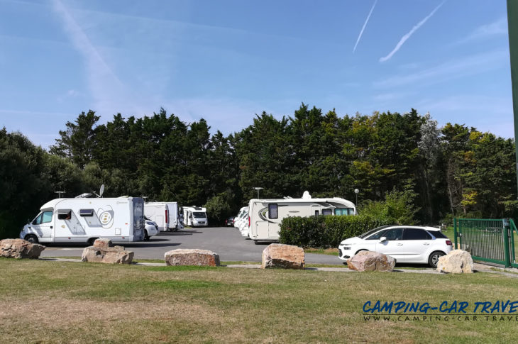 aire services camping car Courceulles-sur-Mer Calvados Normandie