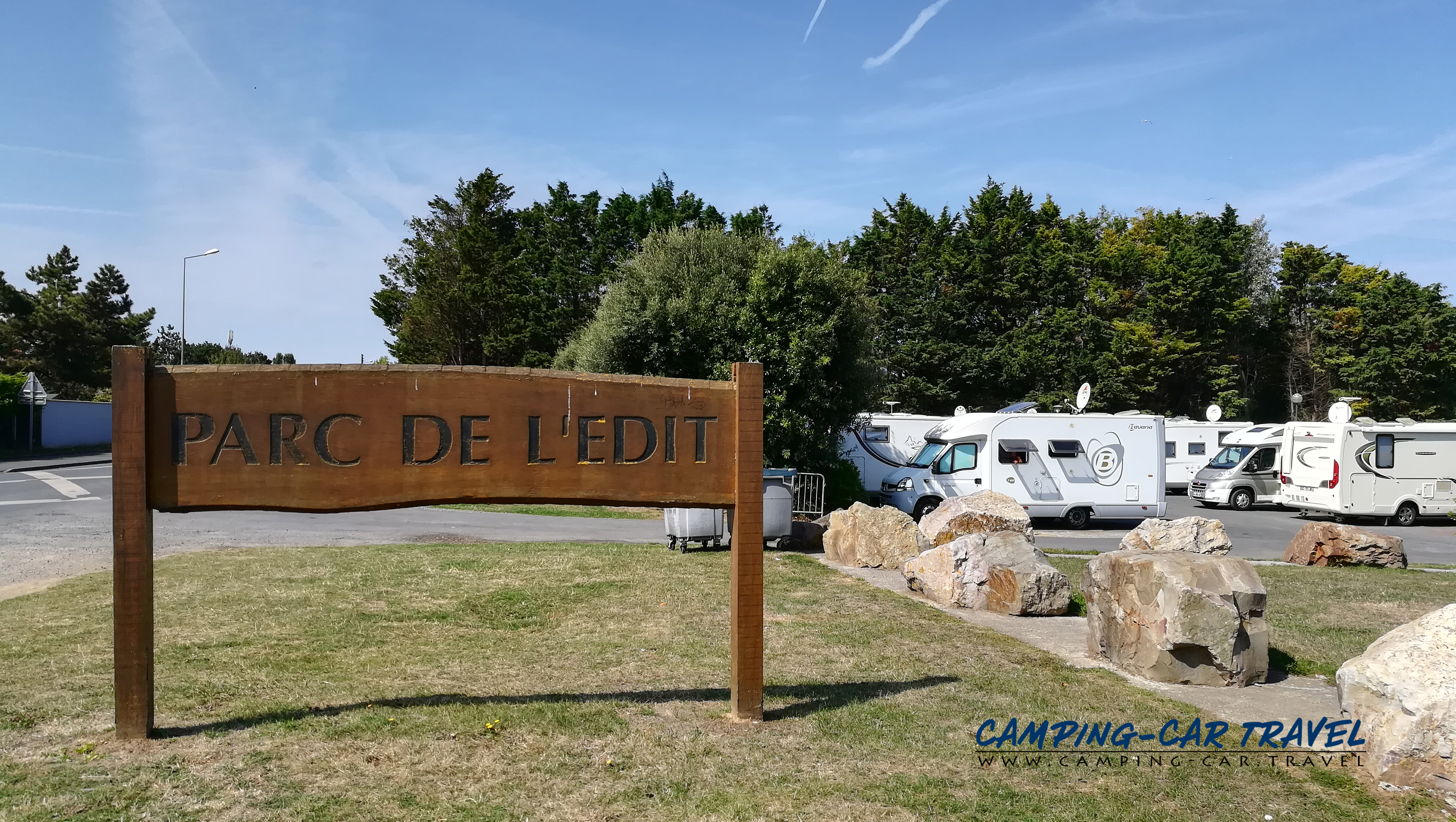 aire services camping car Courseulles-sur-Mer Calvados Normandie
