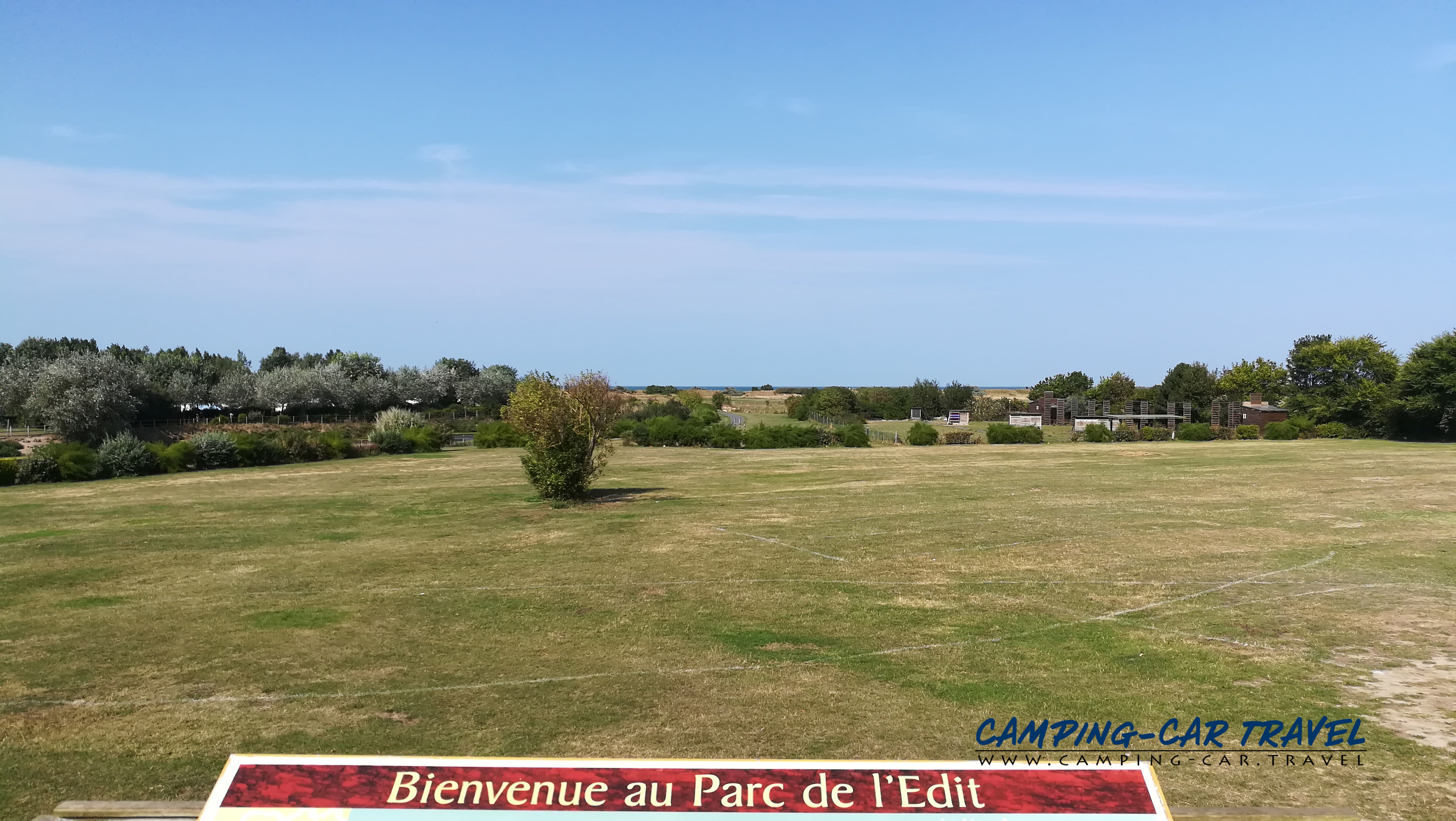 aire services camping car Courseulles-sur-Mer Calvados Normandie