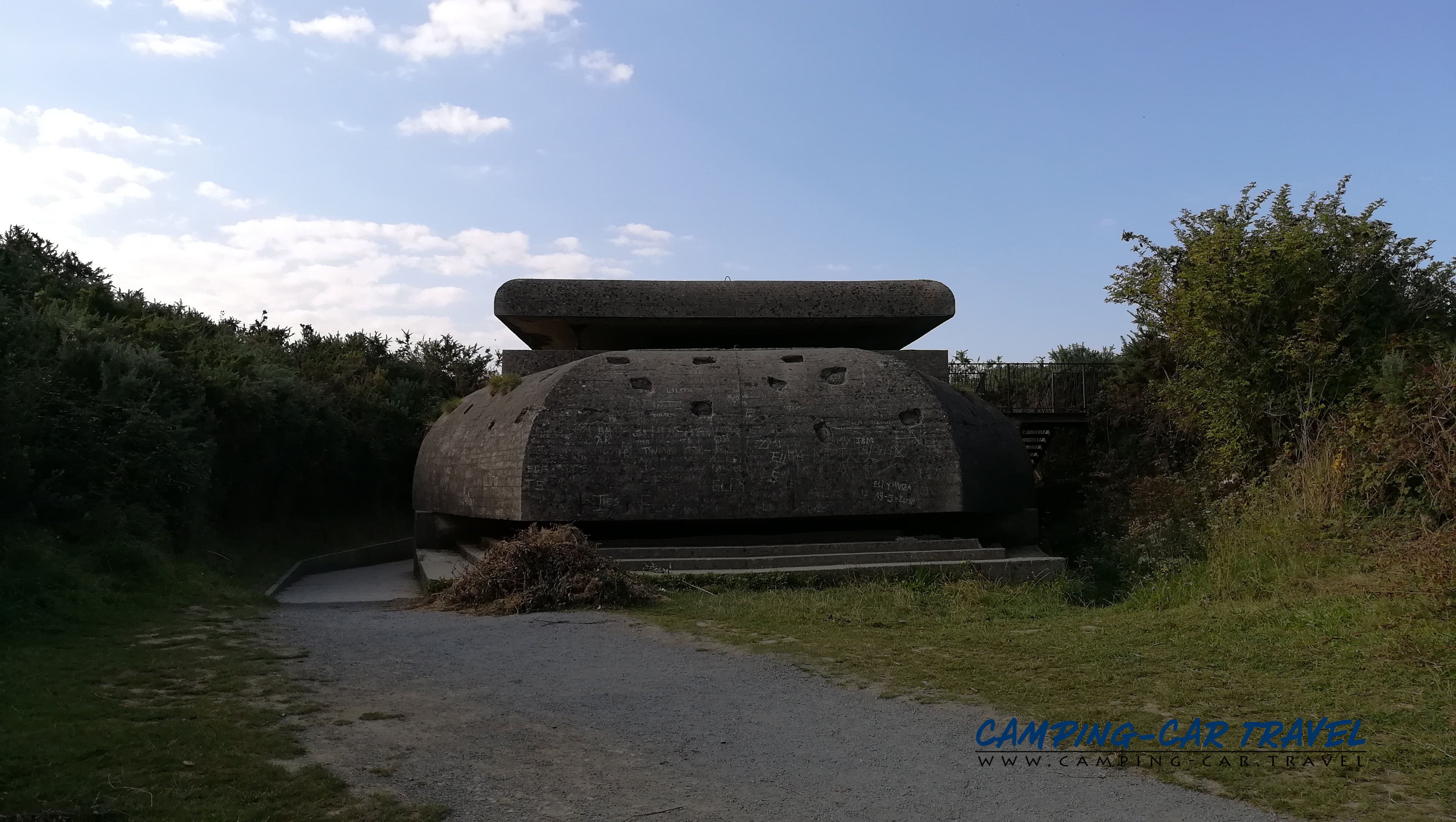 aire stationnement camping cars Longues-sur-Mer Calvados Normandie