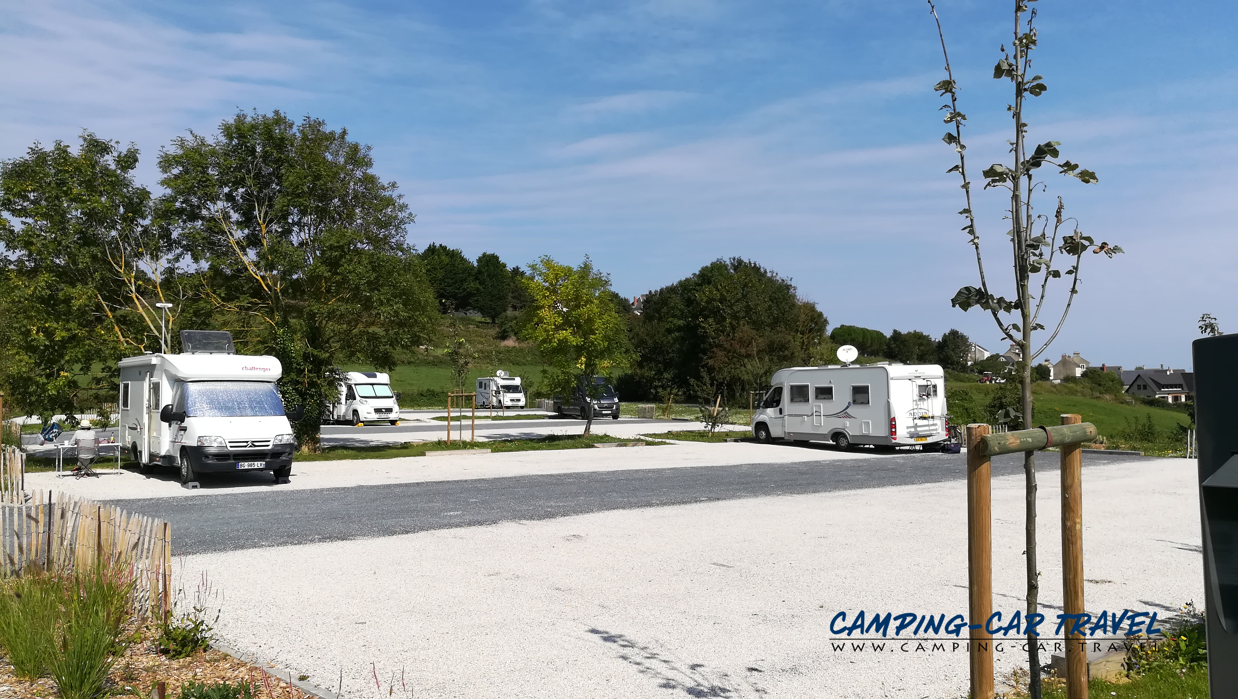 aire services camping cars Port-en-Bessin-Huppain Calvados Normandie