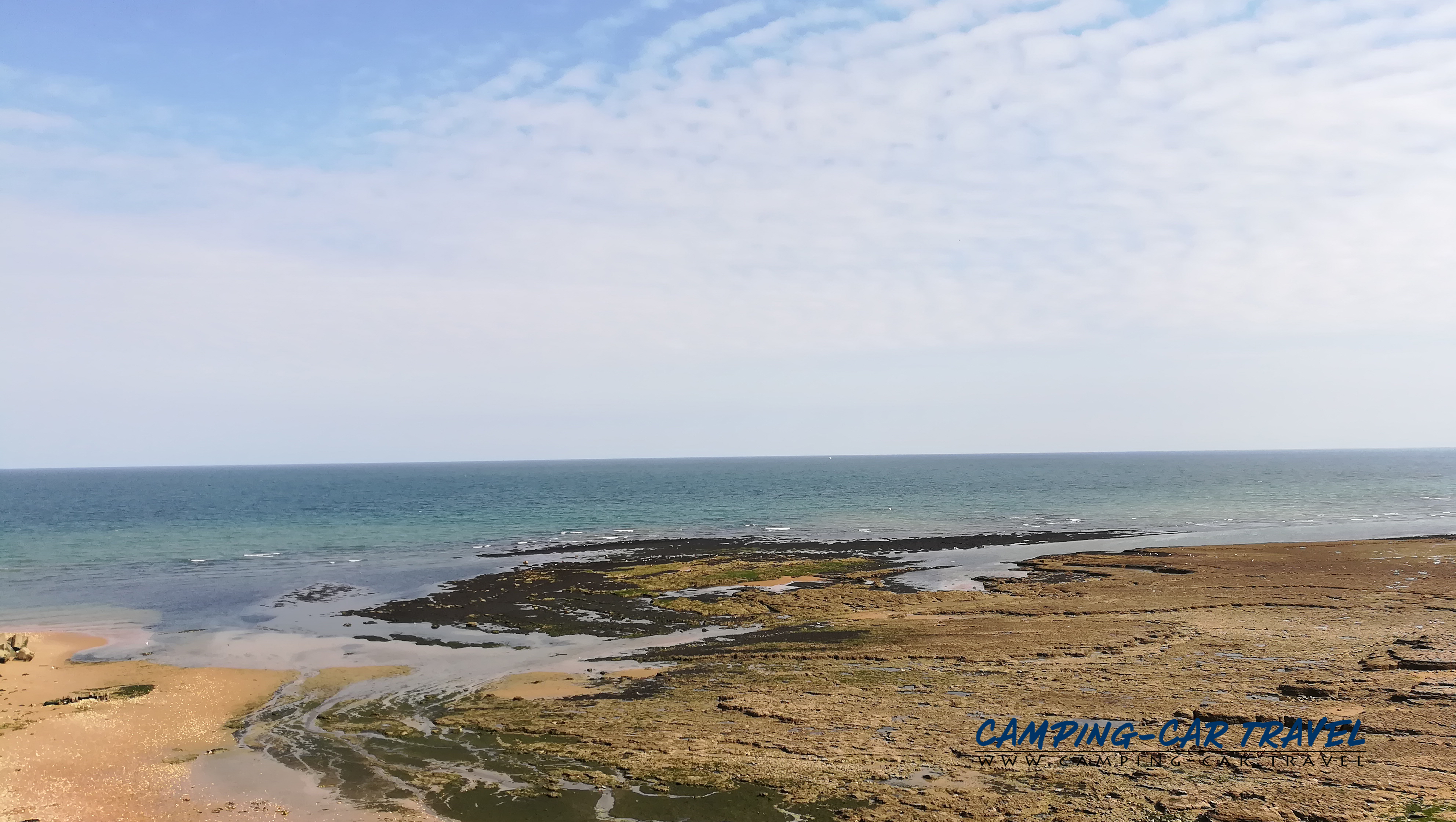 aire services camping cars Port-en-Bessin-Huppain Calvados Normandie