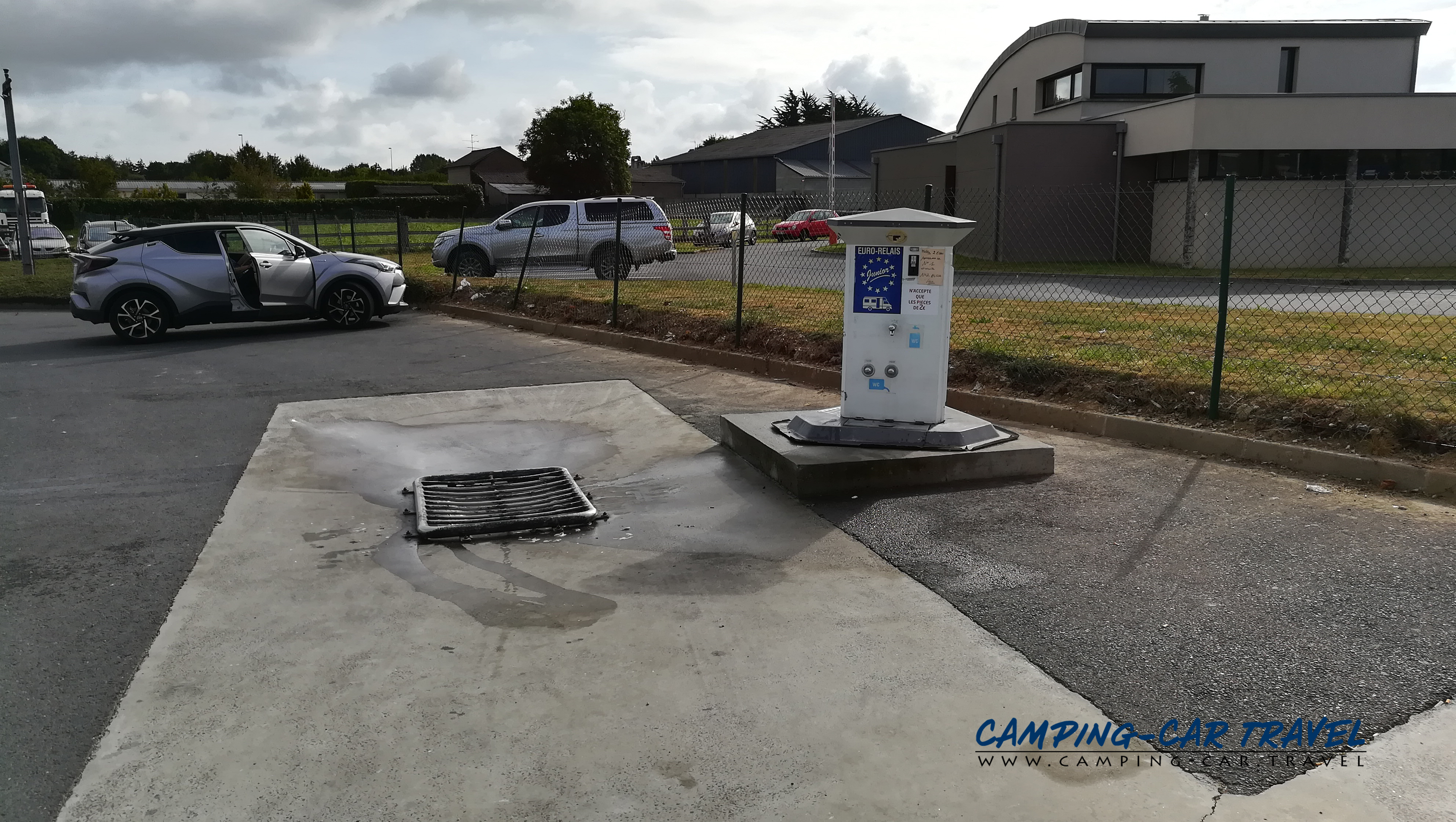 Aire De Camping Car Sainte Mere L Eglise