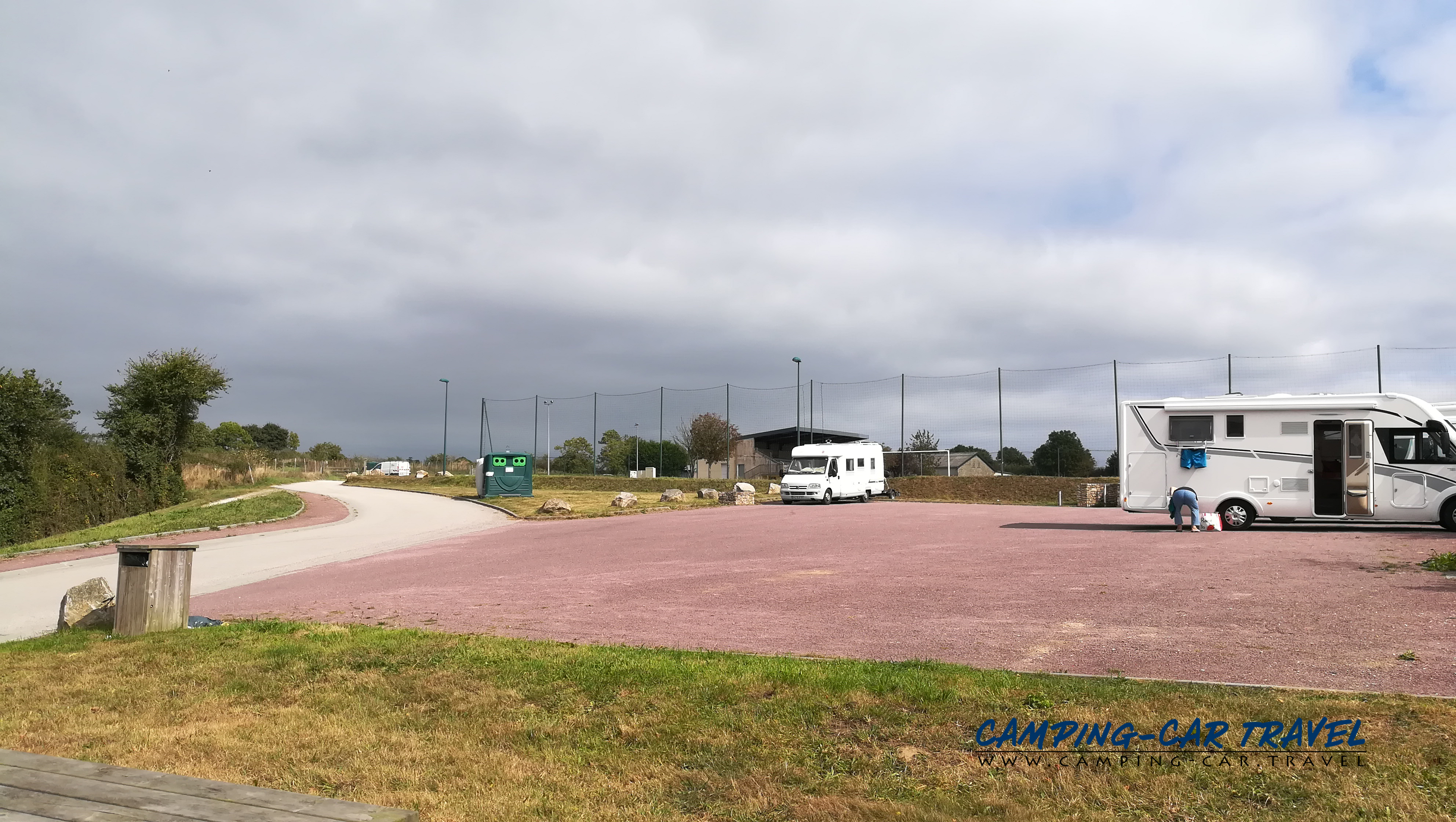 aire services camping car Montebourg Manche Normandie