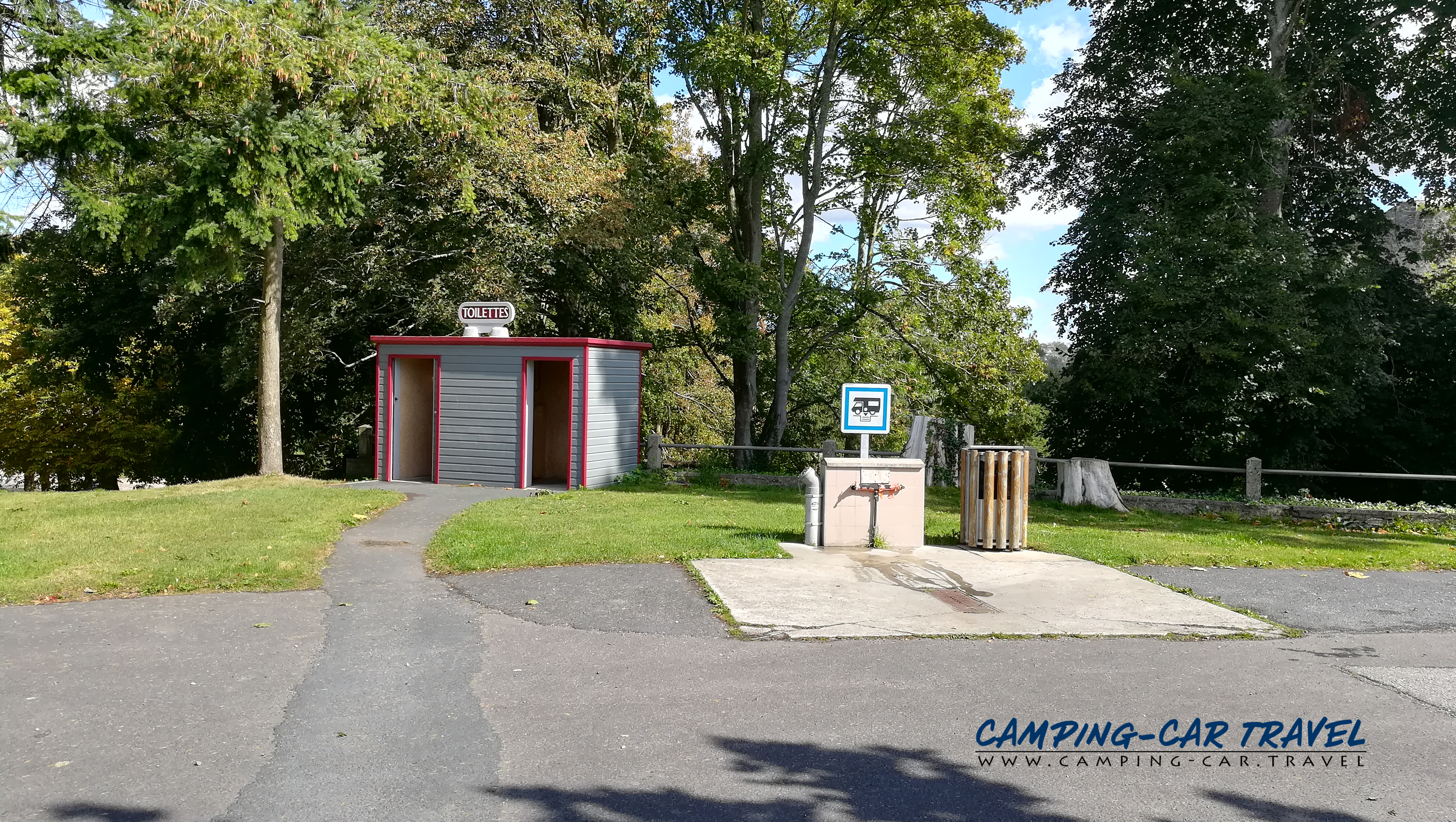 aire services camping car Saint-Sauveur-le-Vicomte Manche Normandie