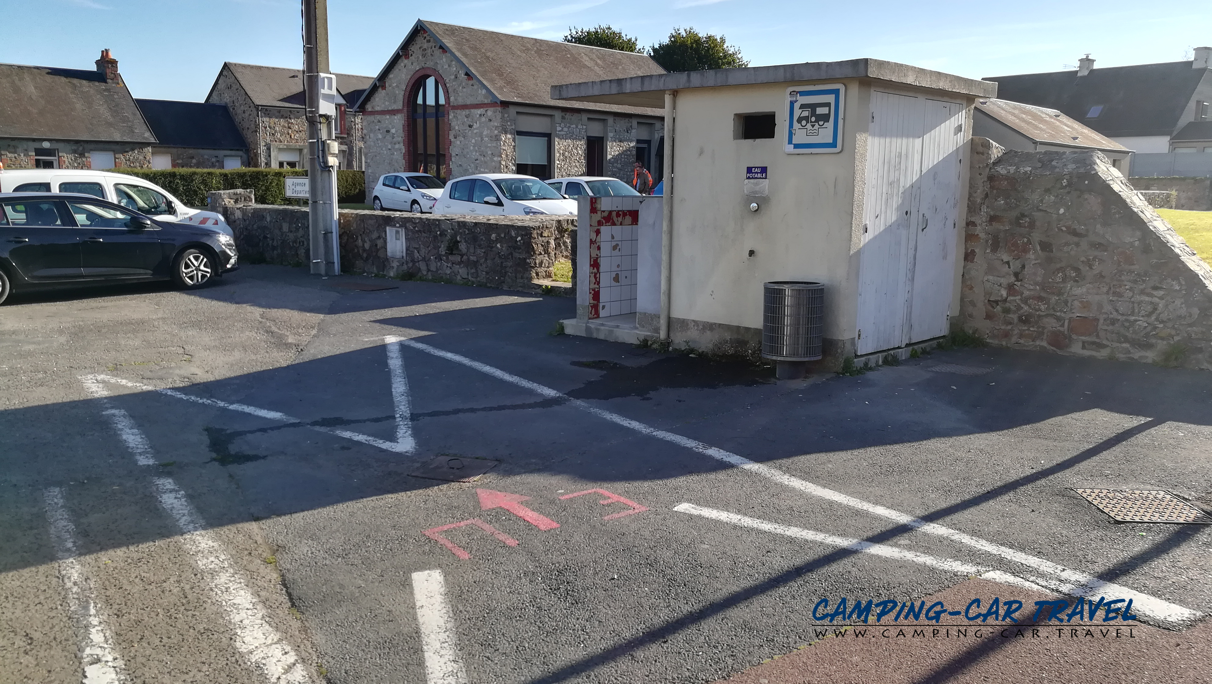 aire services camping car La Haye-du-Puits Manche Normandie