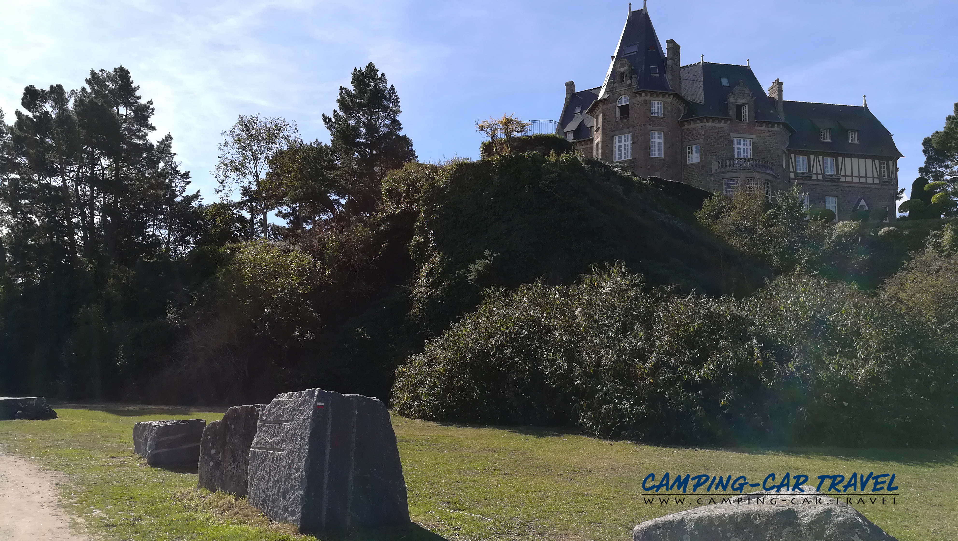 aire services camping car Saint-Méloir-des-Ondes Cancale Ile-et-Vilaine Bretagne