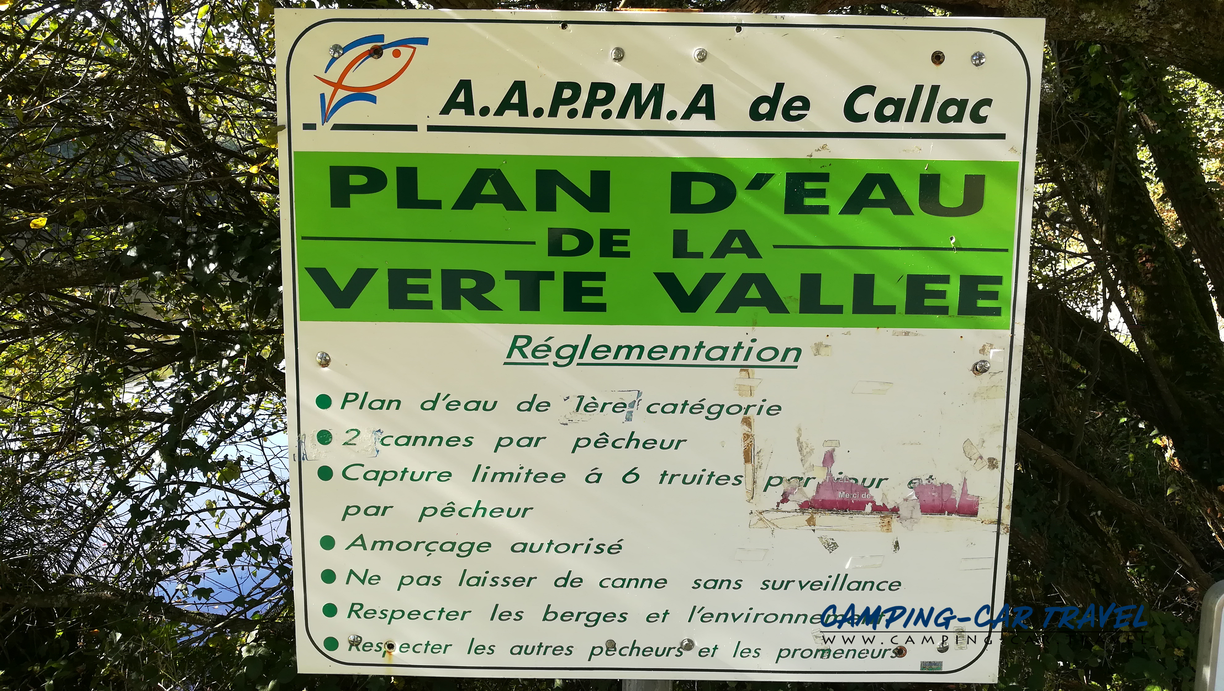 aire services camping car Callac Côtes-d'Armor Bretagne