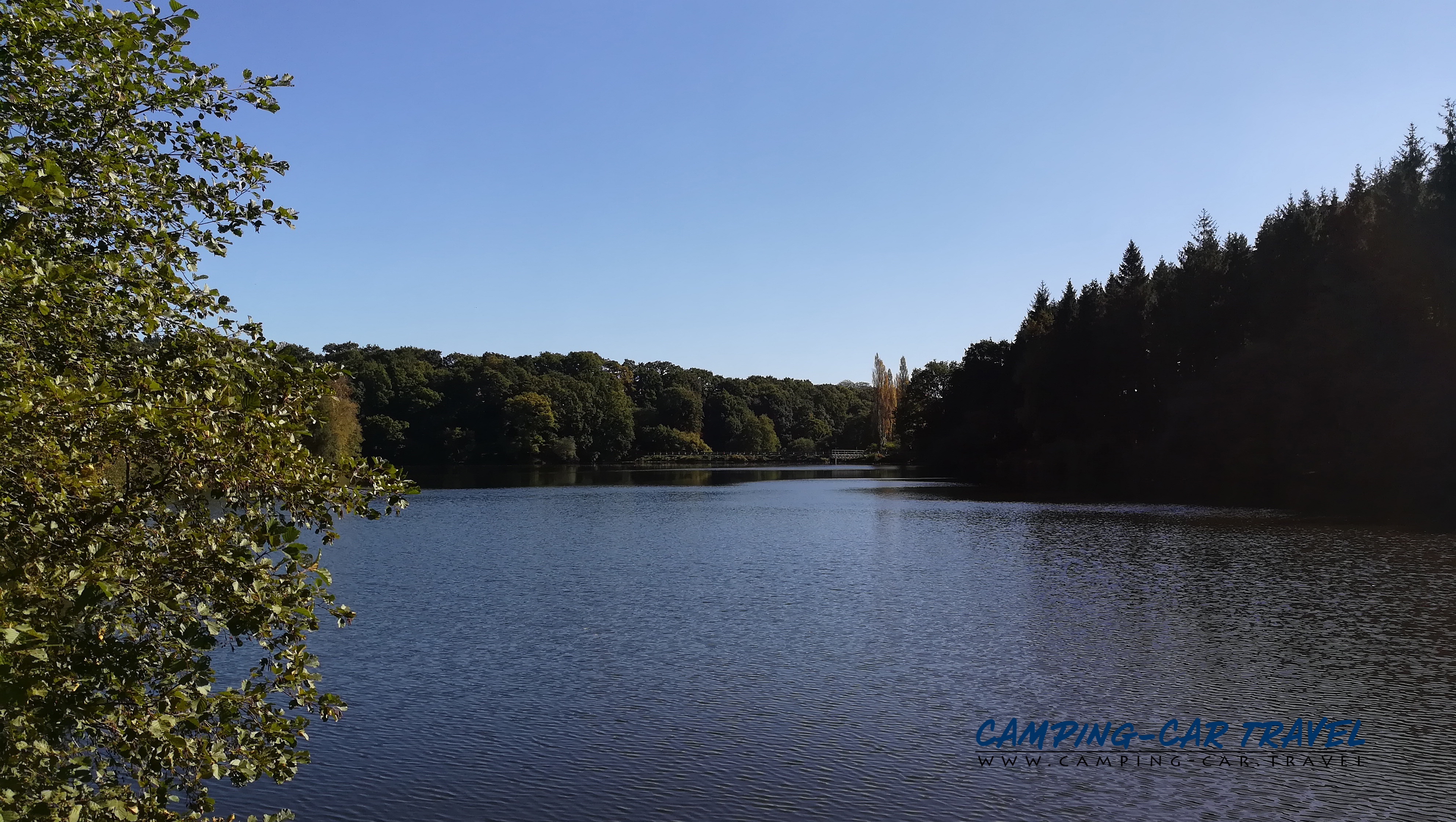 aire services camping car Callac Côtes-d'Armor Bretagne