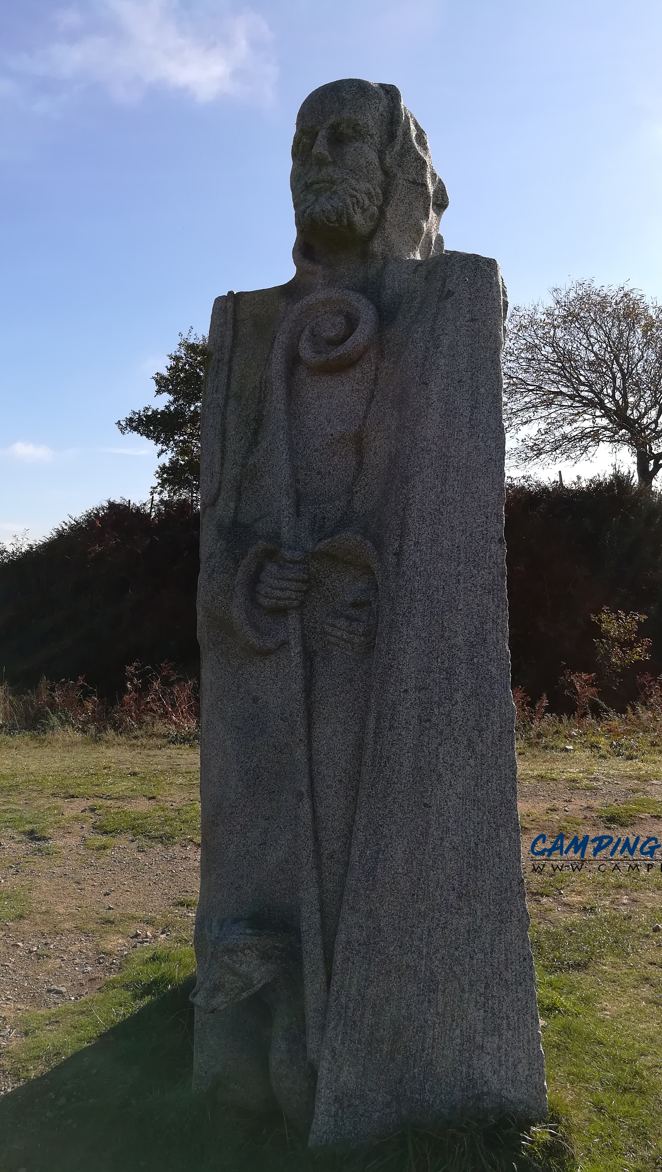 statues la vallée des saints colline de Quenequillec Finistère Bretagne