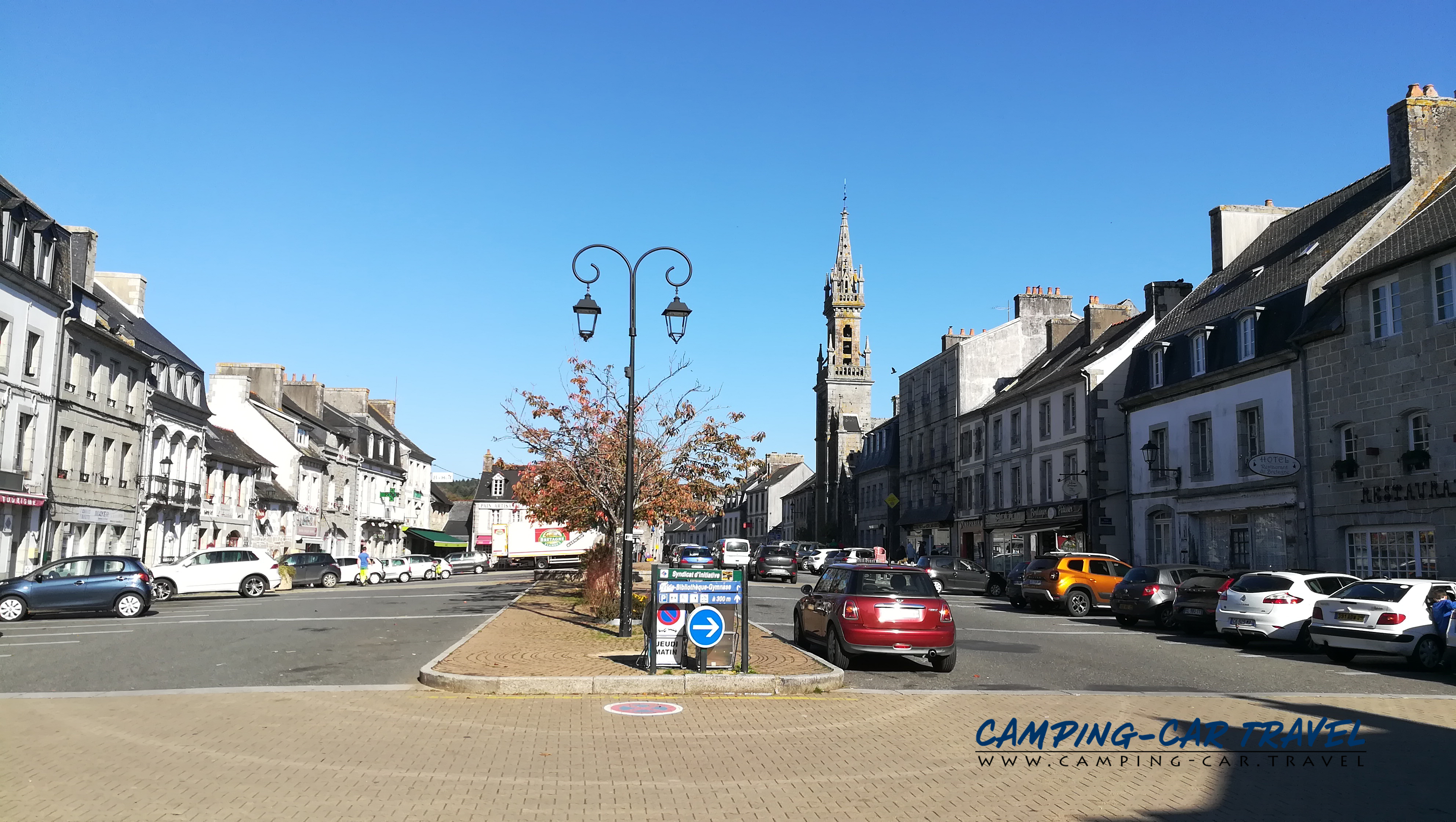 aire services camping car Huelgoat Finistère Bretagne