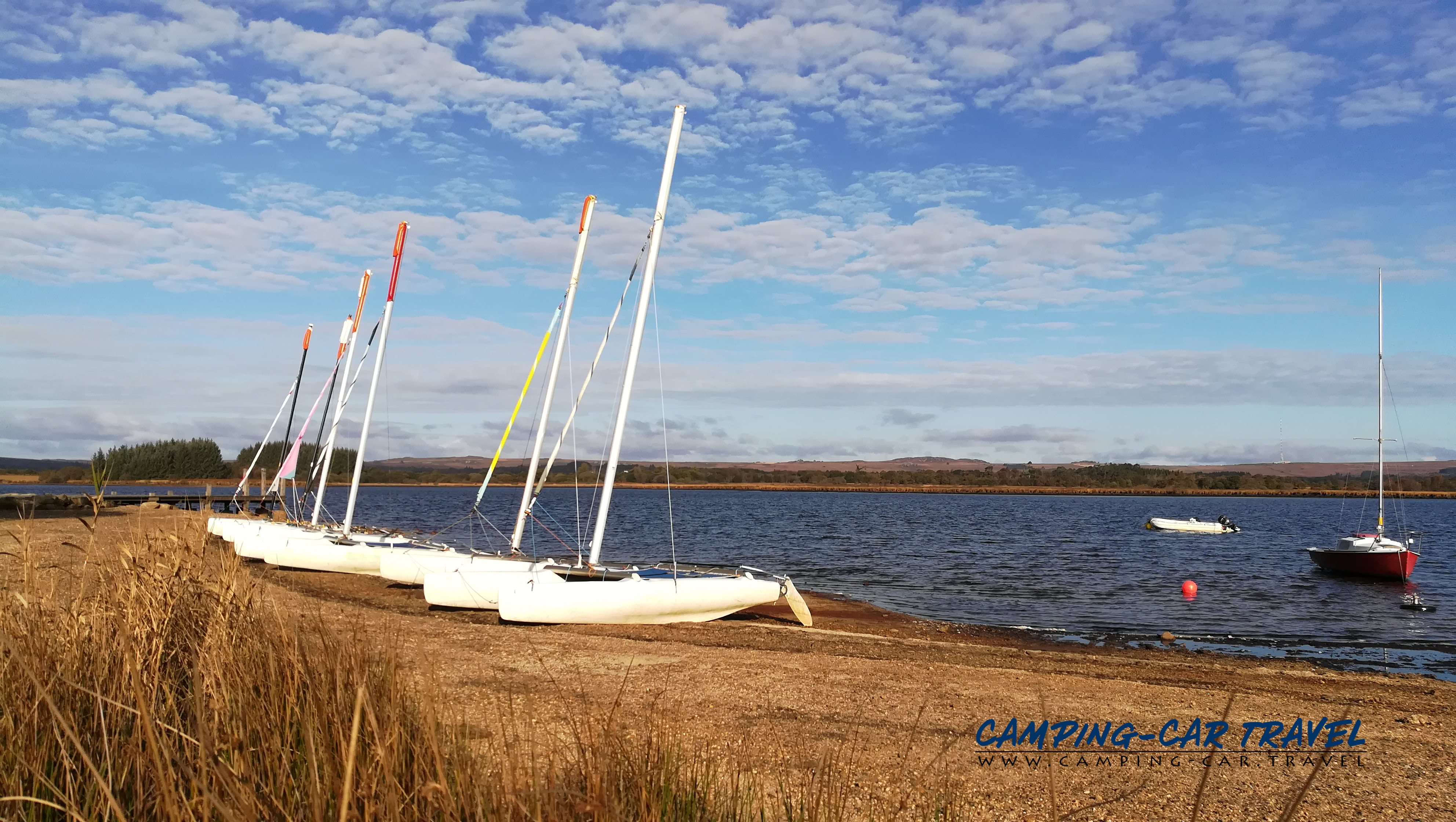 aire services camping car Nestavel-Braz Brennilis Finistère Bretagne