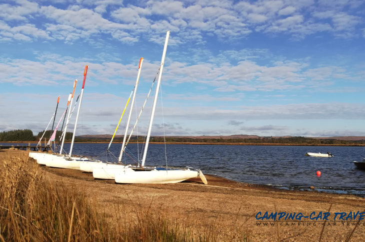 aire services camping car Nestavel-Braz Brennilis Finistère Bretagne