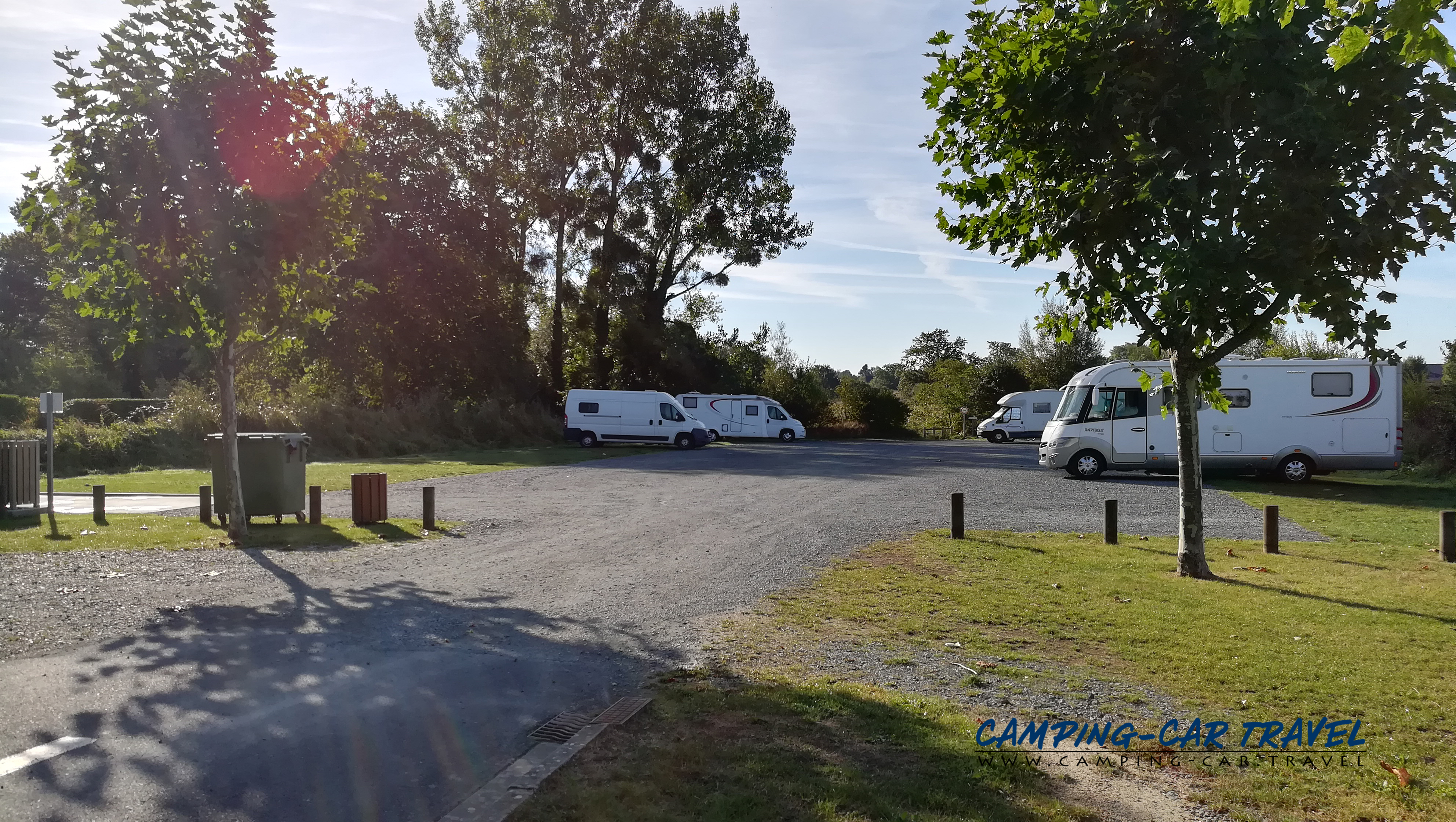 aire services camping car Lessay Manche Normandie