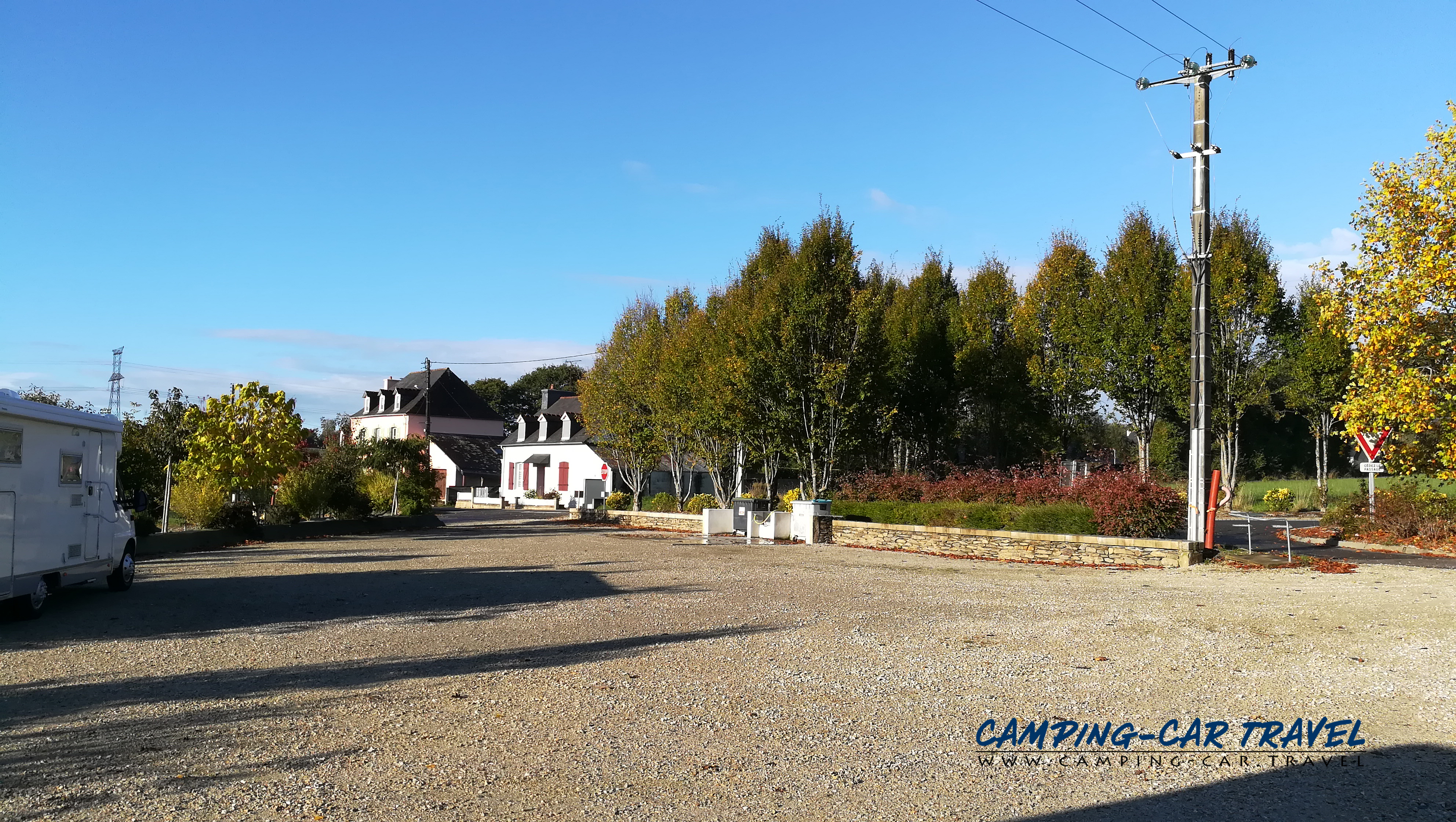 aire services camping car Lopérec Finistère Bretagne