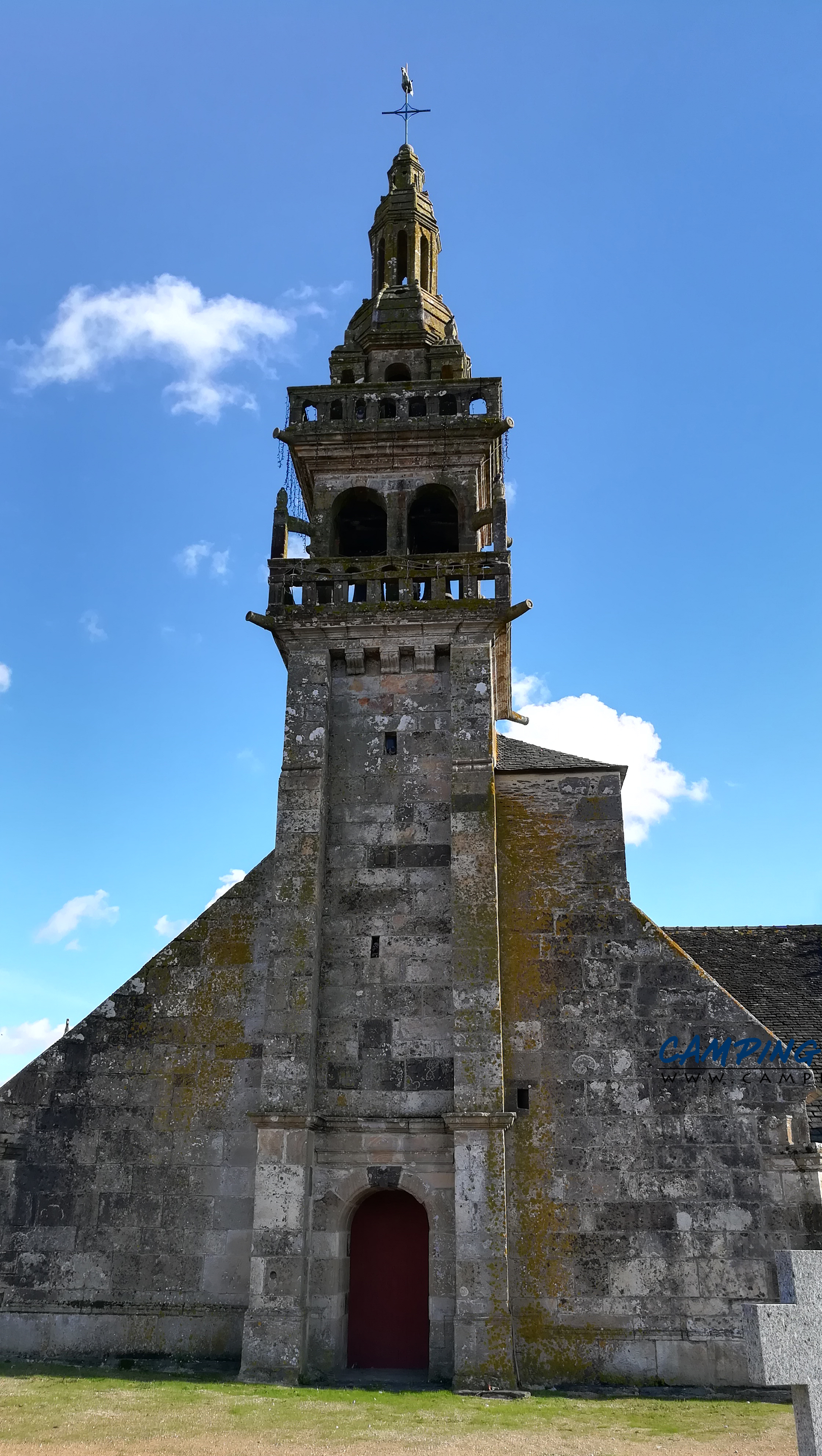 aire services camping car Le Tréhou Finistère Bretagne